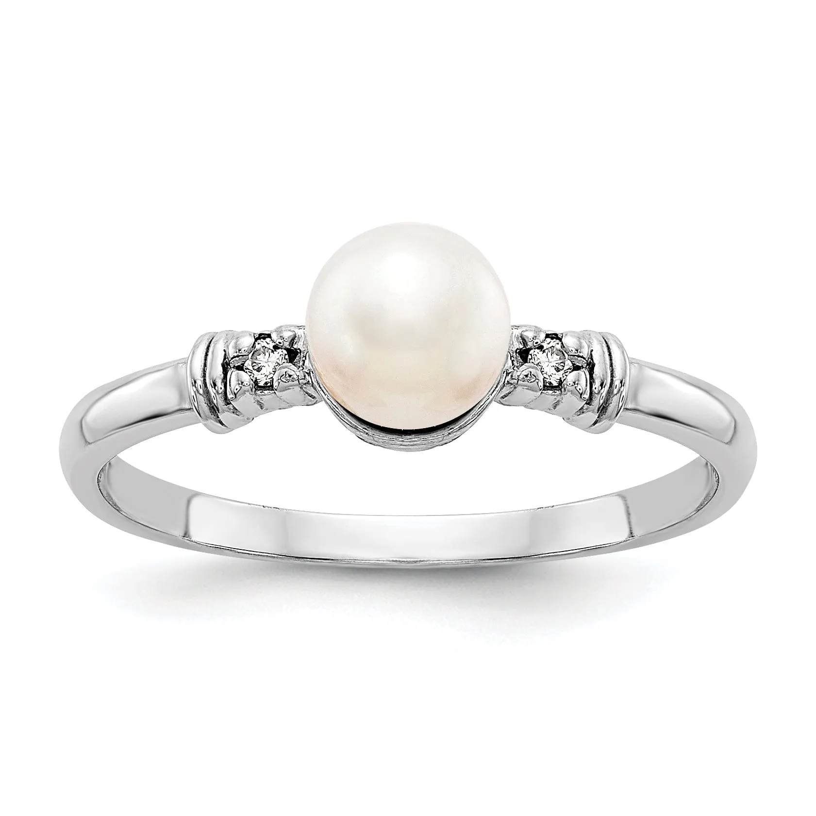 14k White Gold Pearl Diamond Ring