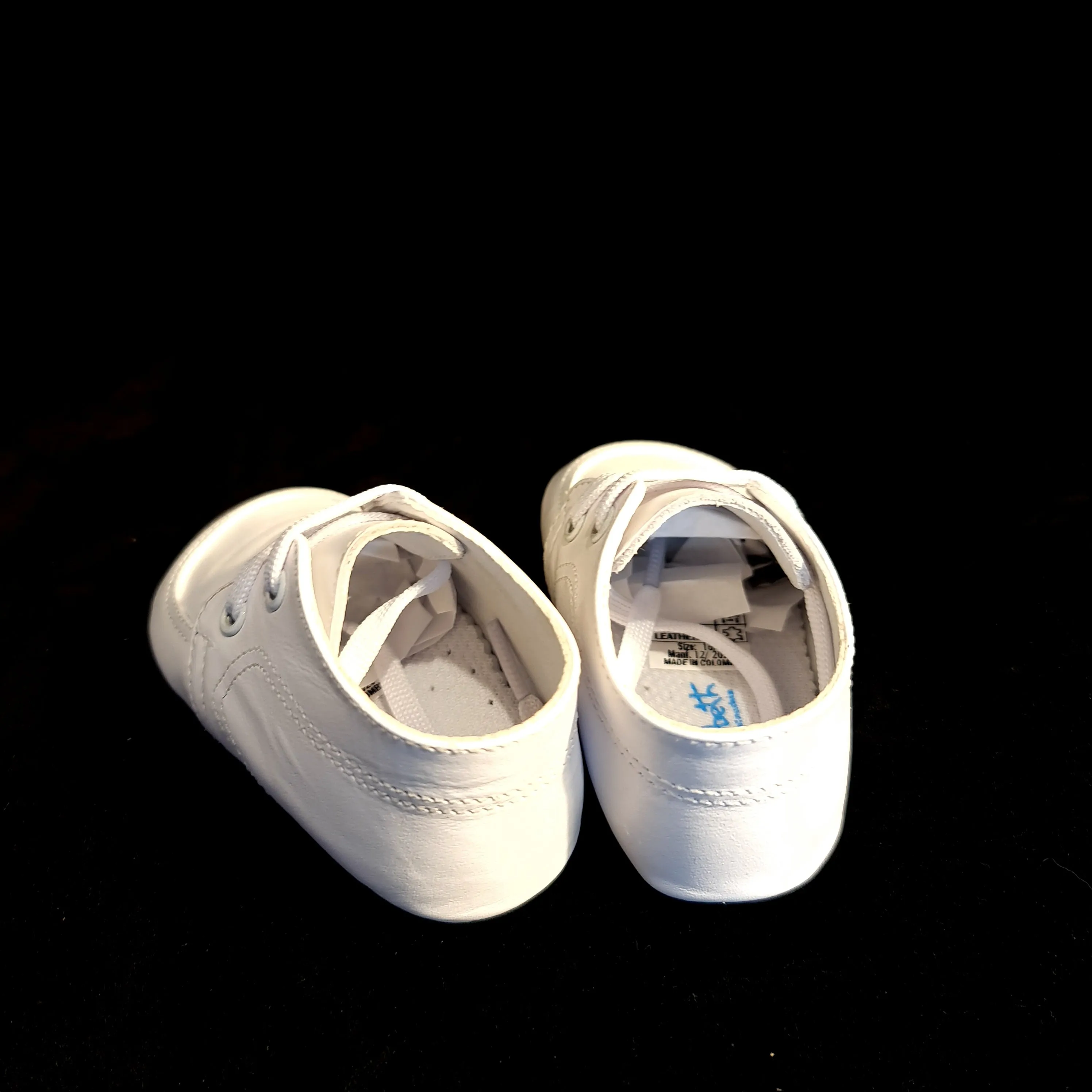238 Will Beth soft leather pram shoes - lace up