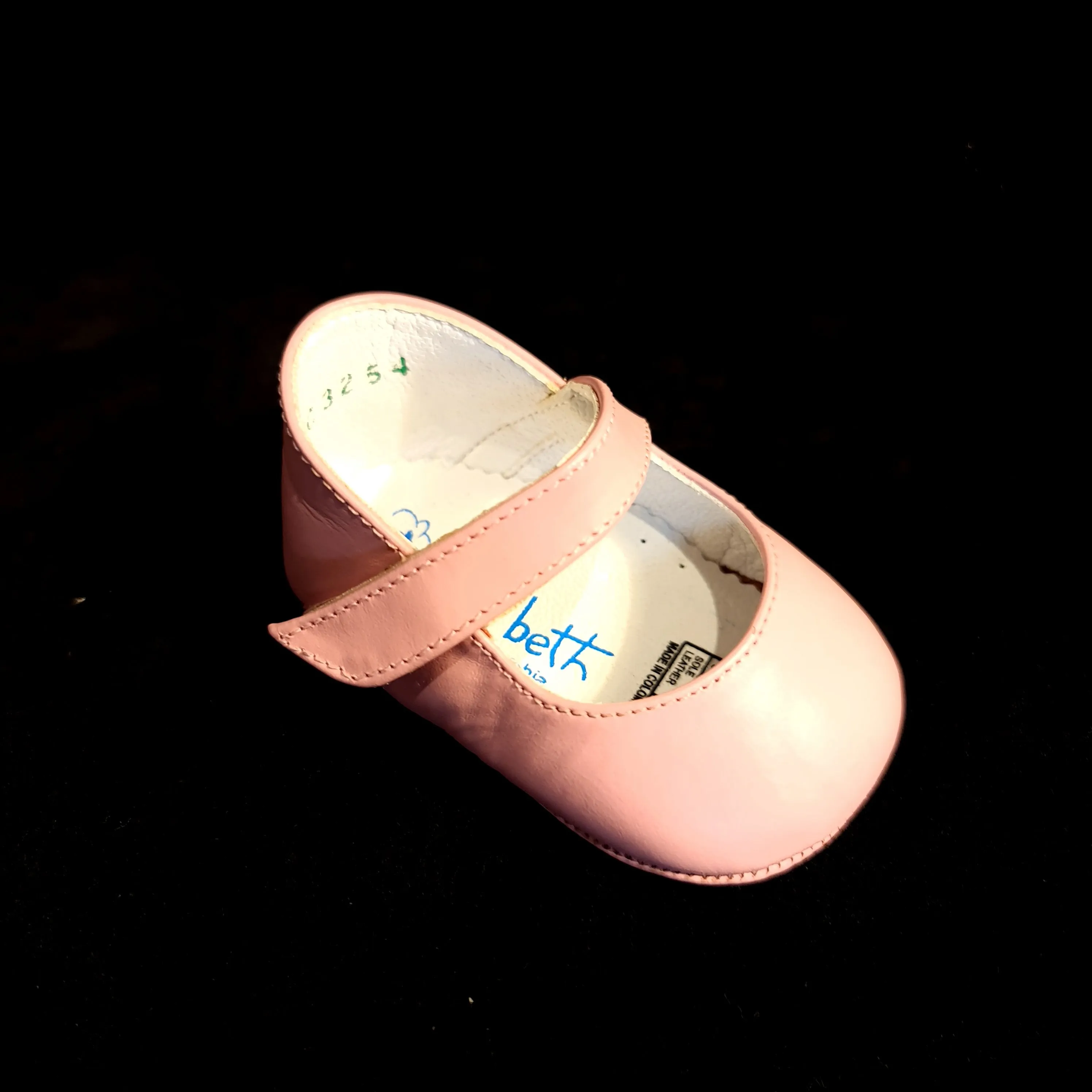 254 Will Beth soft leather pram shoes - velcro mary janes