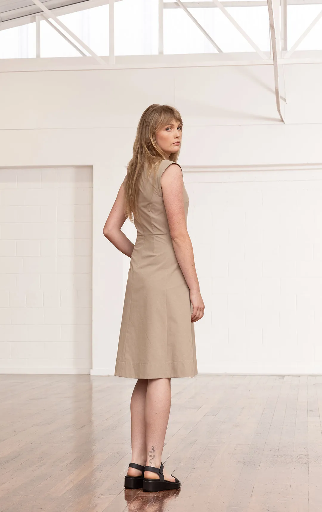 AIRVENTURE CAP SLEEVE DRESS - CLEARANCE