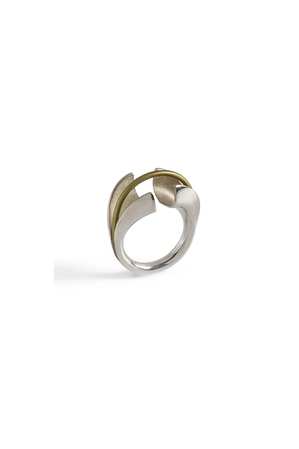 Akeila Ring