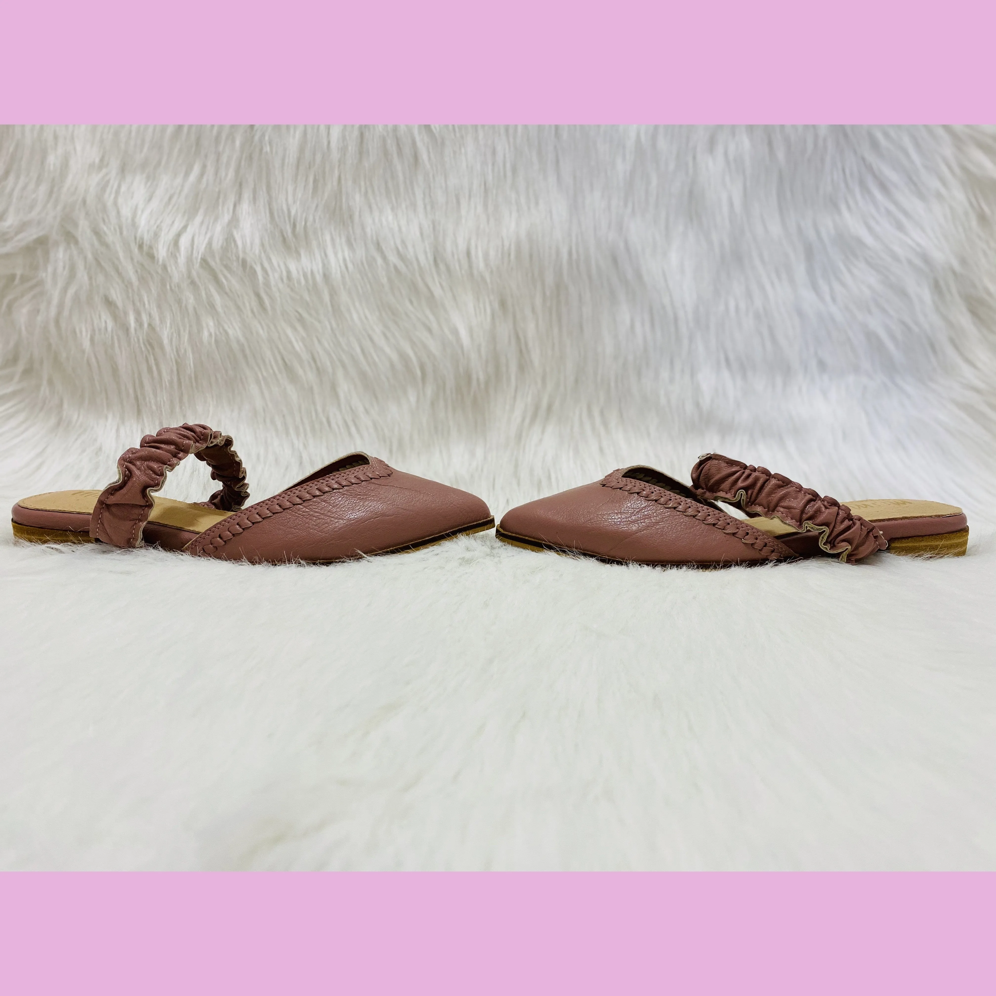 Alicia pink ruffle mule