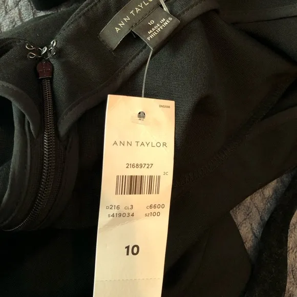 Ann Taylor V-back Black Sheath Dress women’s size 10 NWT