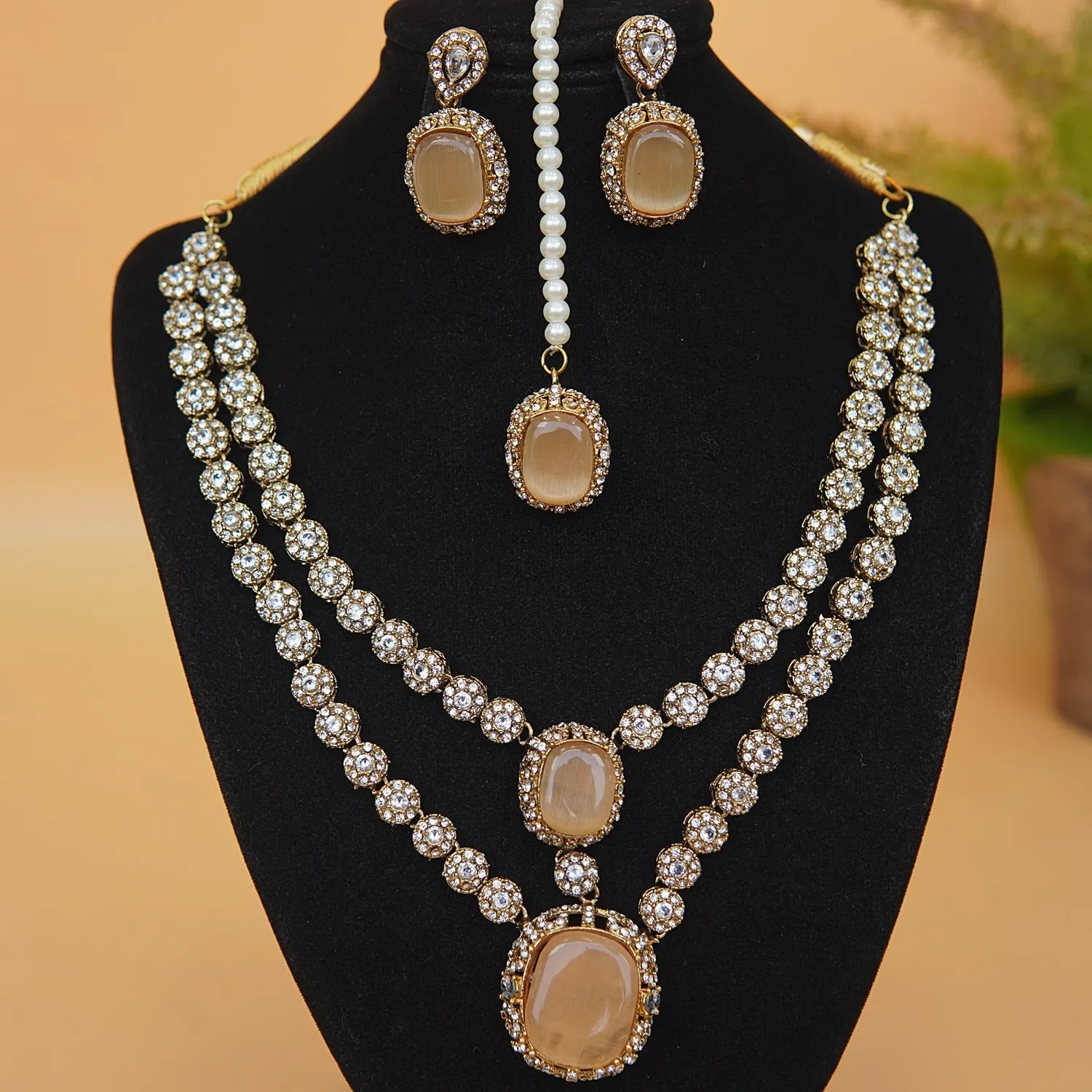 Antique Double Neckline Necklace Set