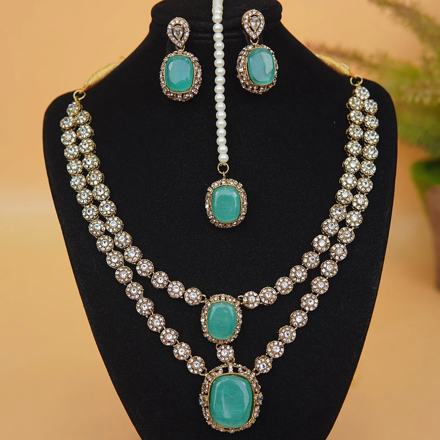 Antique Double Neckline Necklace Set