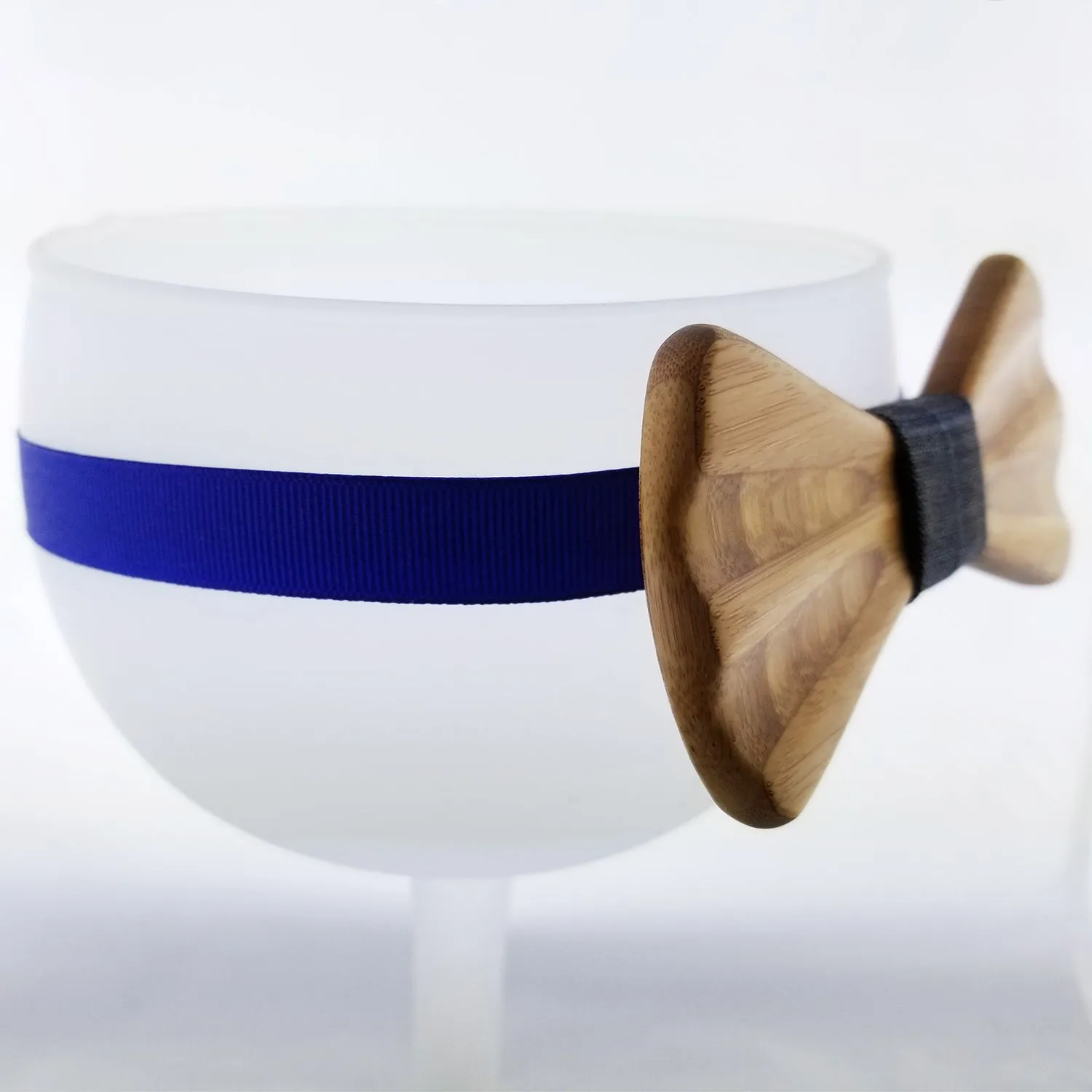 Bamboo Bow Tie - Wooden Bow Tie - The Bodhi Tie