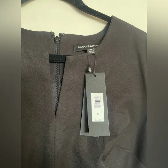 Banana Republic Stretch V-neck Cap-sleeve Detailed Black Dress sz 8 NWT