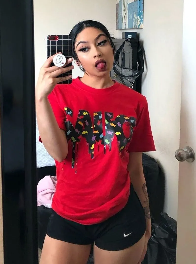 Black Goldfish Sauce | Red Tee