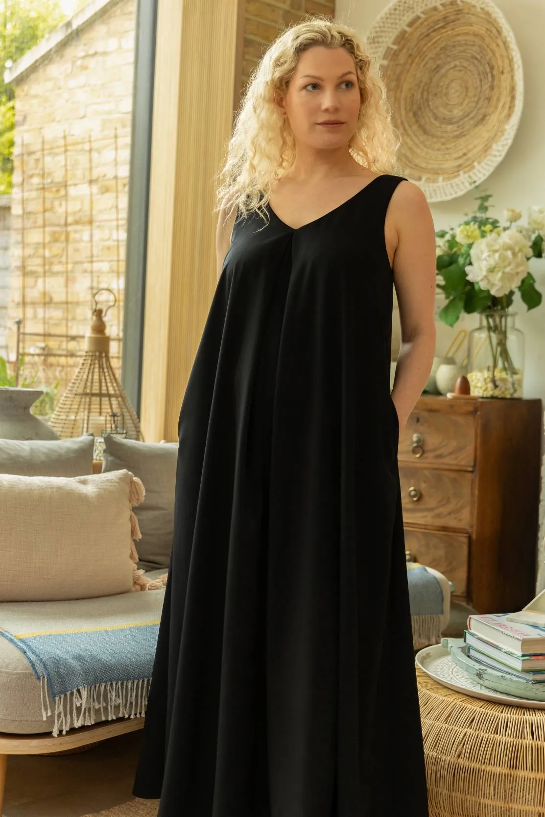 Black Maxi Trapeze Dress