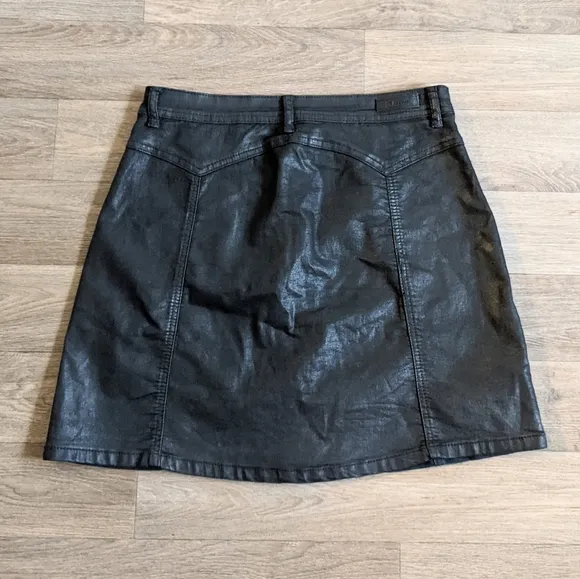 Blank NYC Faux Leather Black Moto Biker Button Front Mini Skirt Size 29