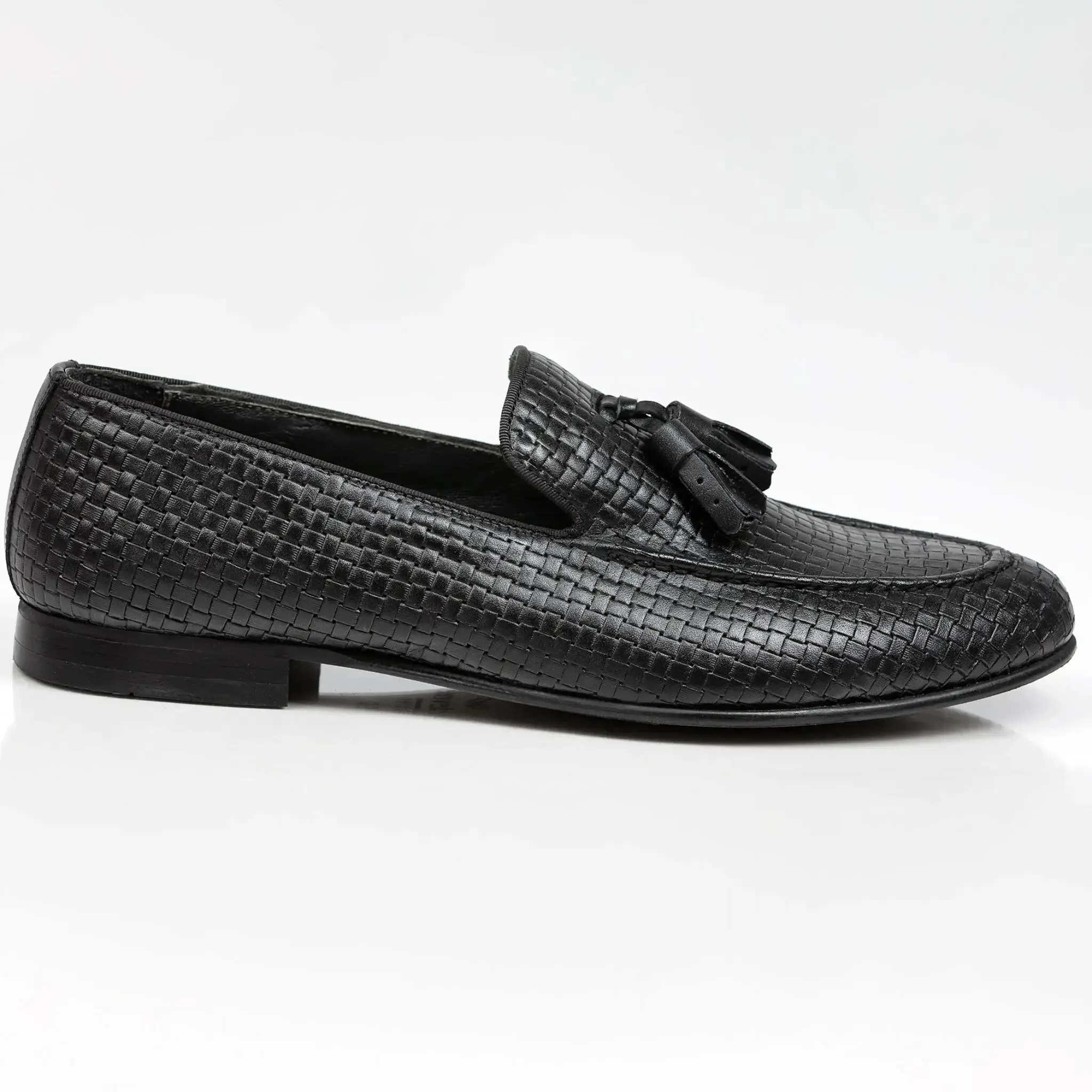 Burnished Tassel Loafers Black