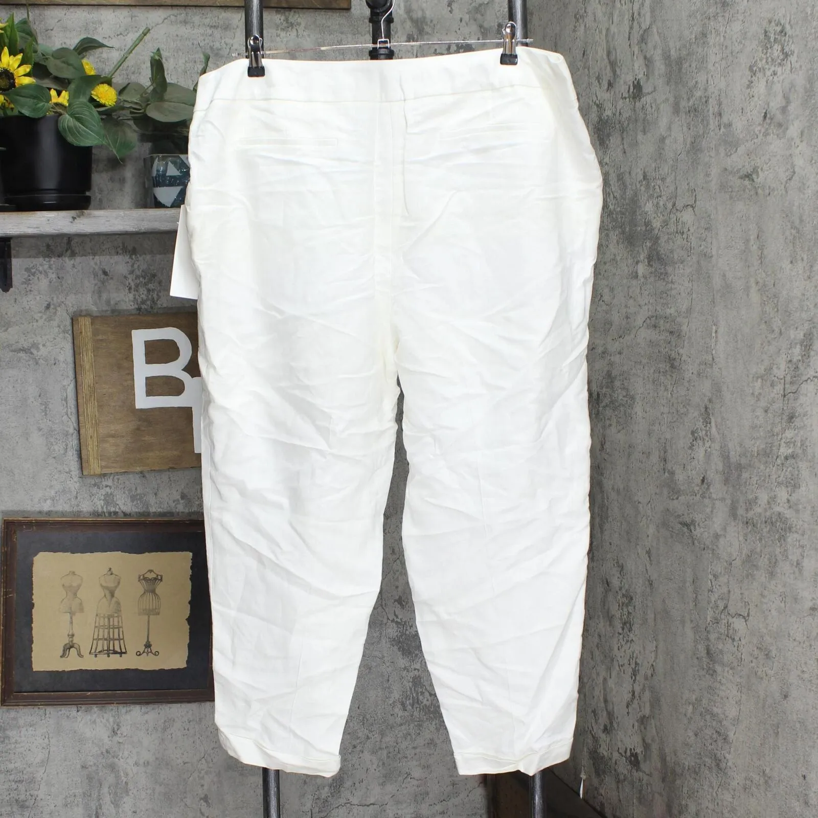 Calvin Klein Womens Plus Size Linen Slim-Ankle Pants X02PA806 White 20W