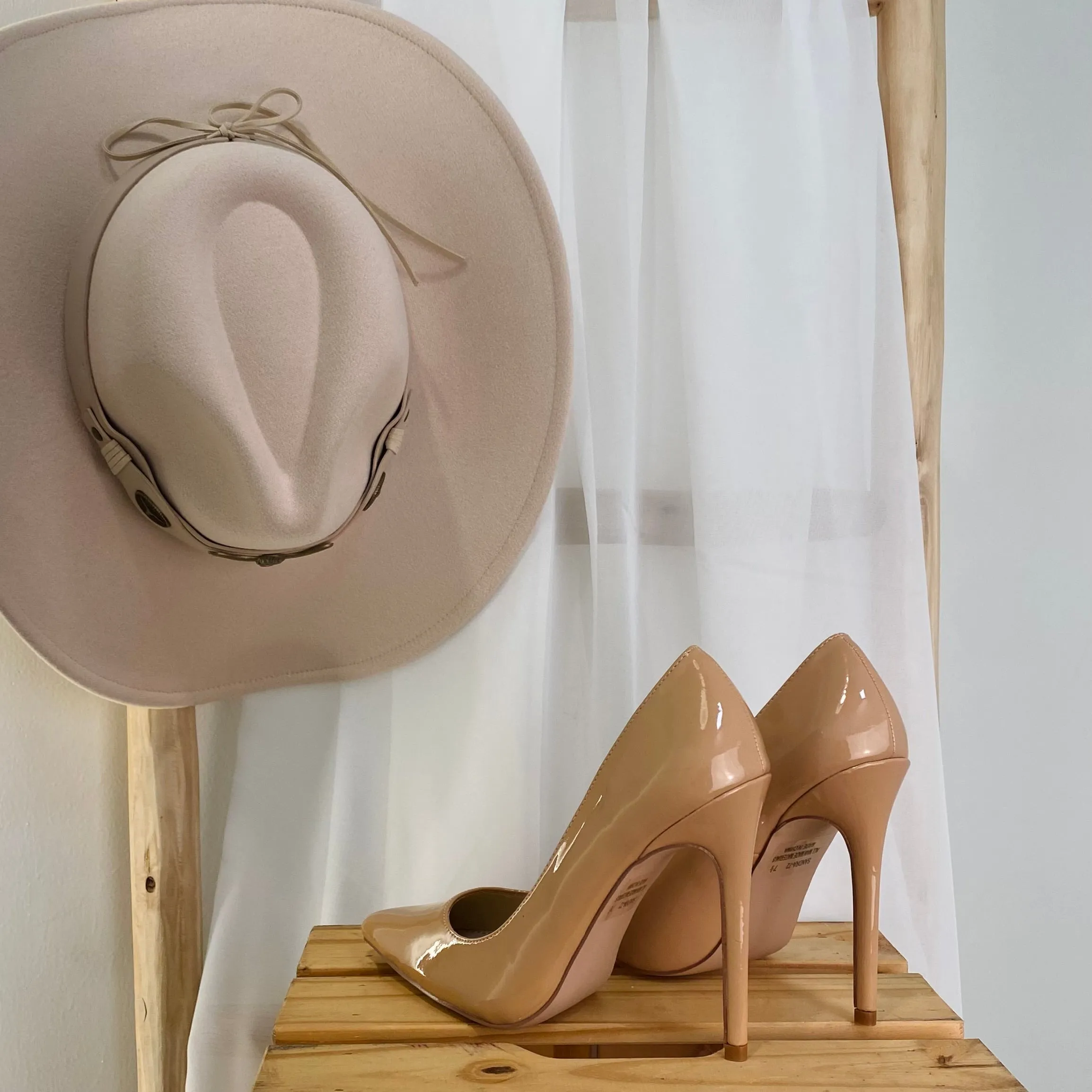 Carmen Heels (Nude)