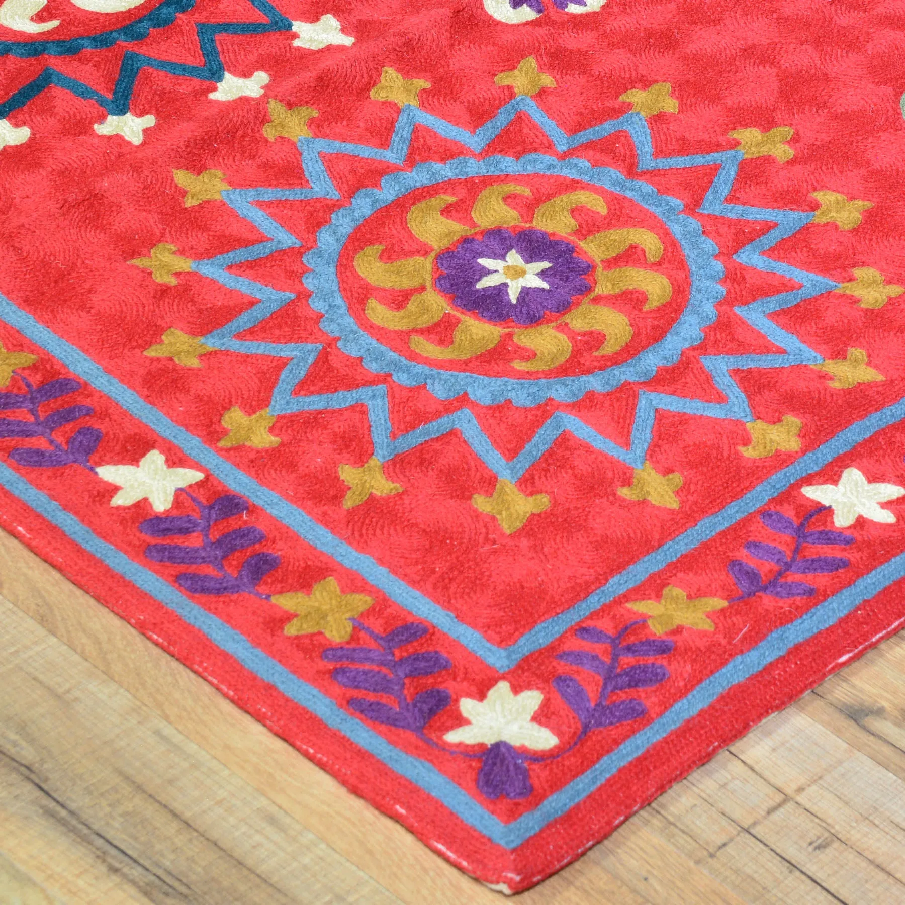Chain-Stitched Fine India Handmade Wool Rug (Size 2.11 X 5.2) Cwral-7842
