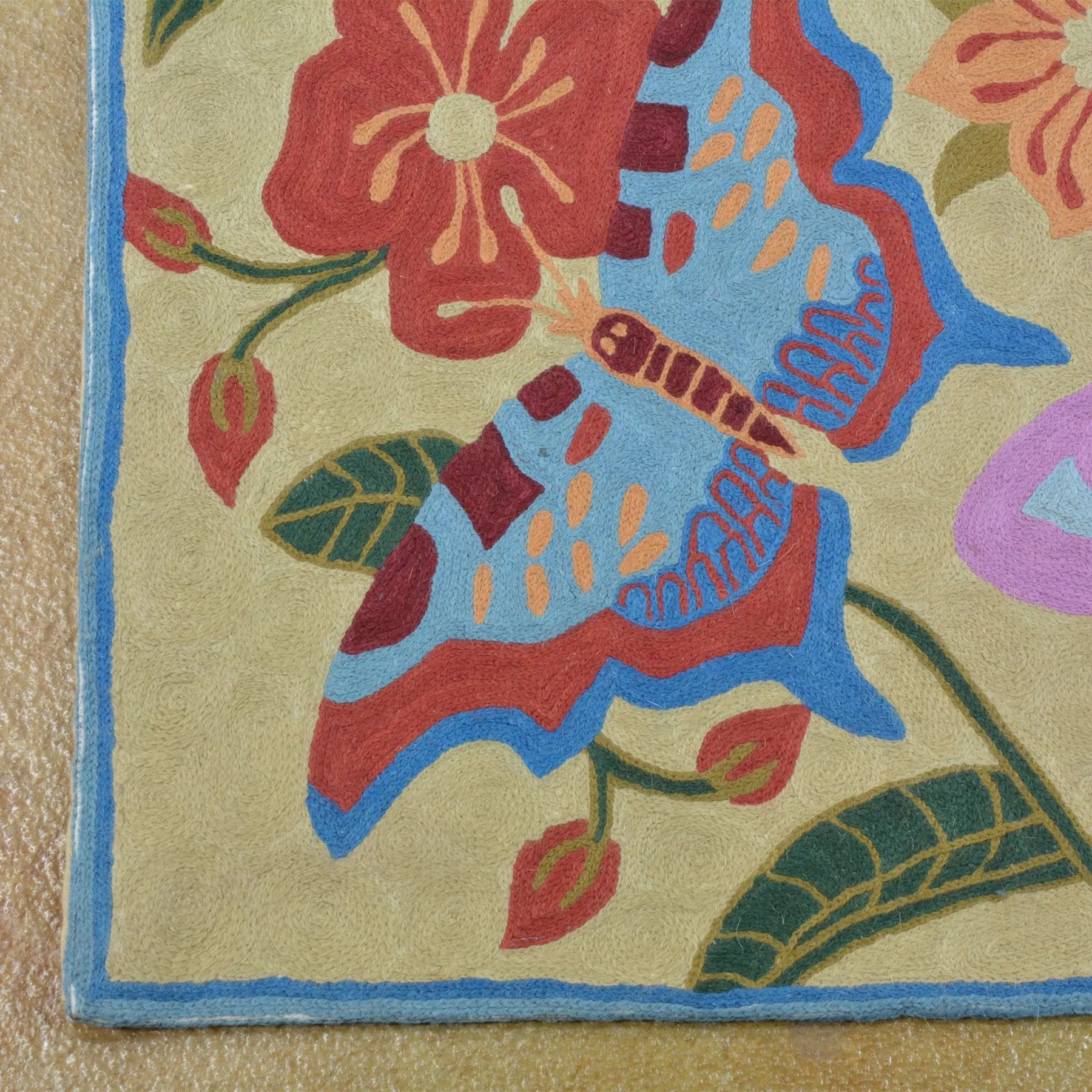 Chain-Stitched Kashmir Butterfly Handmade Wool Rug (Size 4.0 X 6.0) Brrsf-921