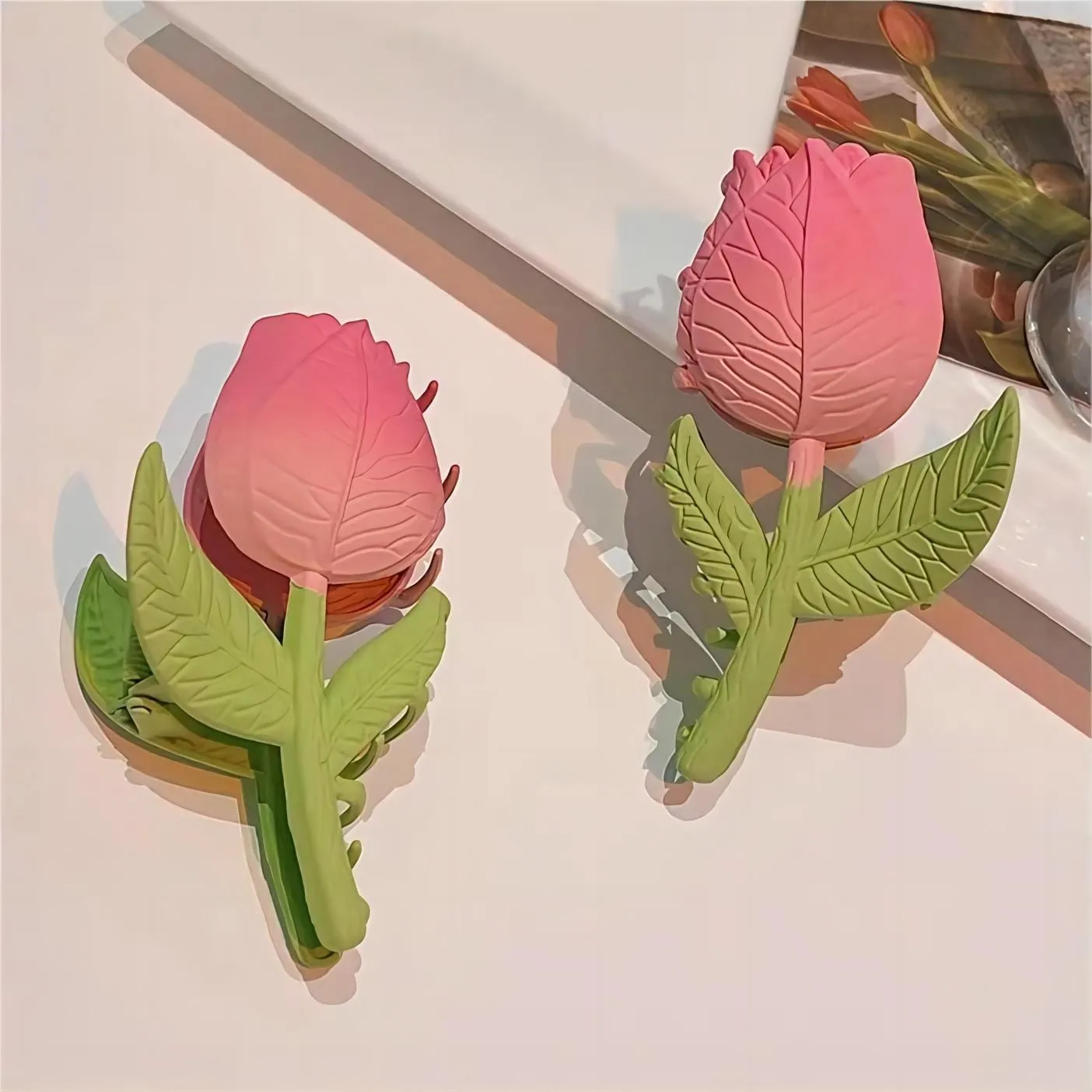 Chic Handmade Enamel Pink Tulip Chignon Claw Clip Hair Clip