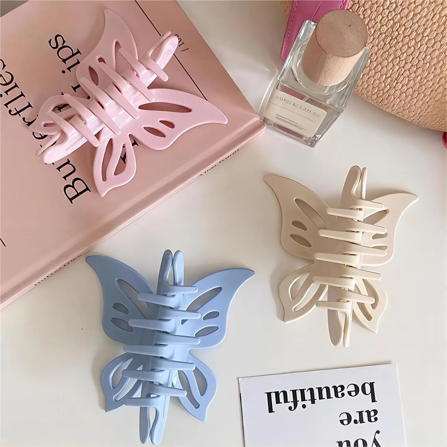 Chic Hollowed-out Butterfly Chignon Claw Clip Hair Clip