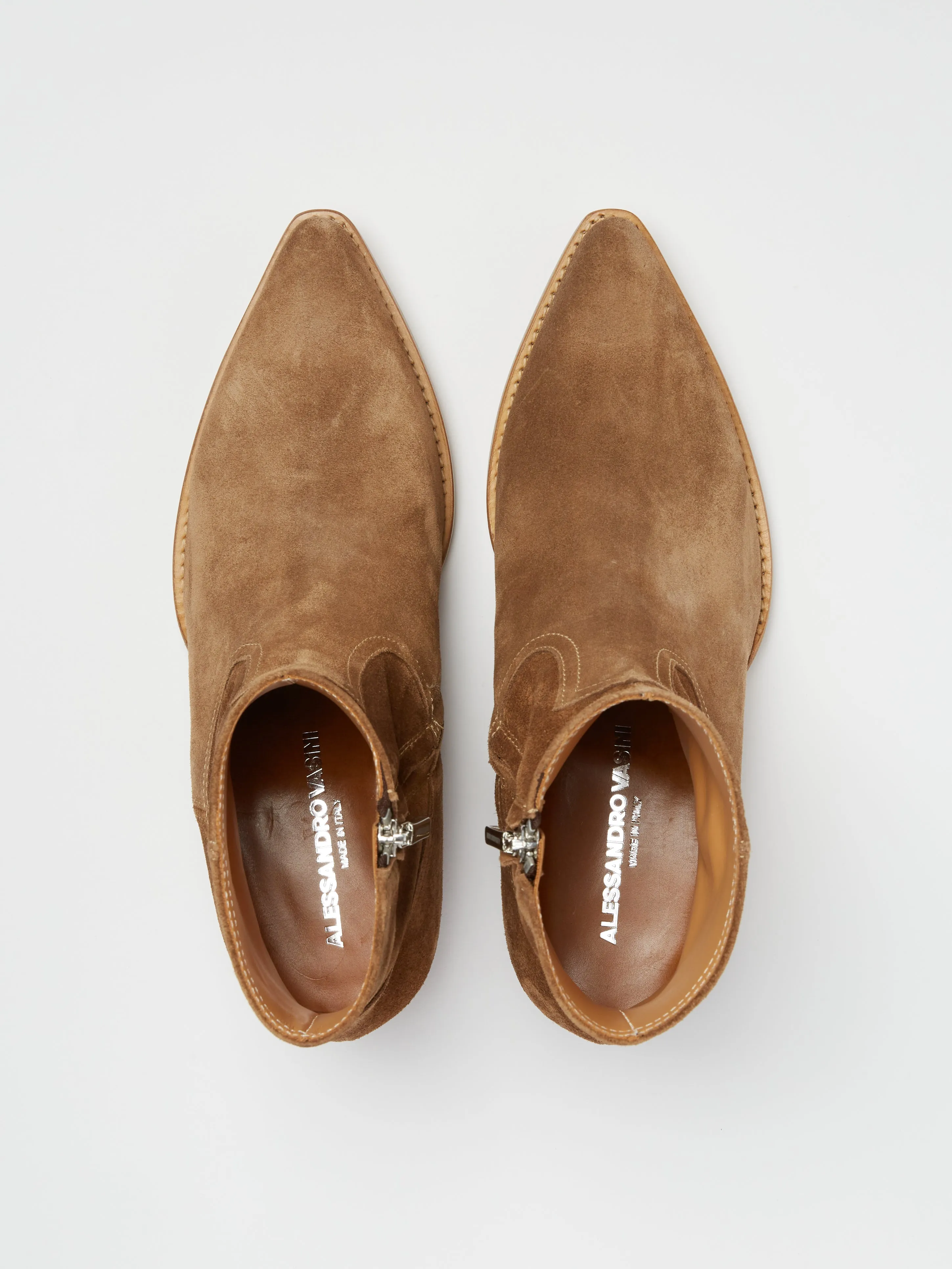 CLINT ANKLE BOOT IN TOBACCO SUEDE