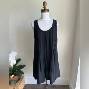 CLUB MONACO PLEATED TUNIC DRESS WITH SCALLOPED TRIM NECKLINE SIZE 6