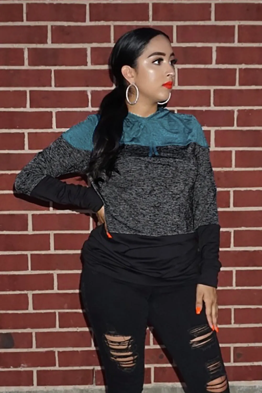 Color Block Long Sleeve Pullover Knit Hoodie