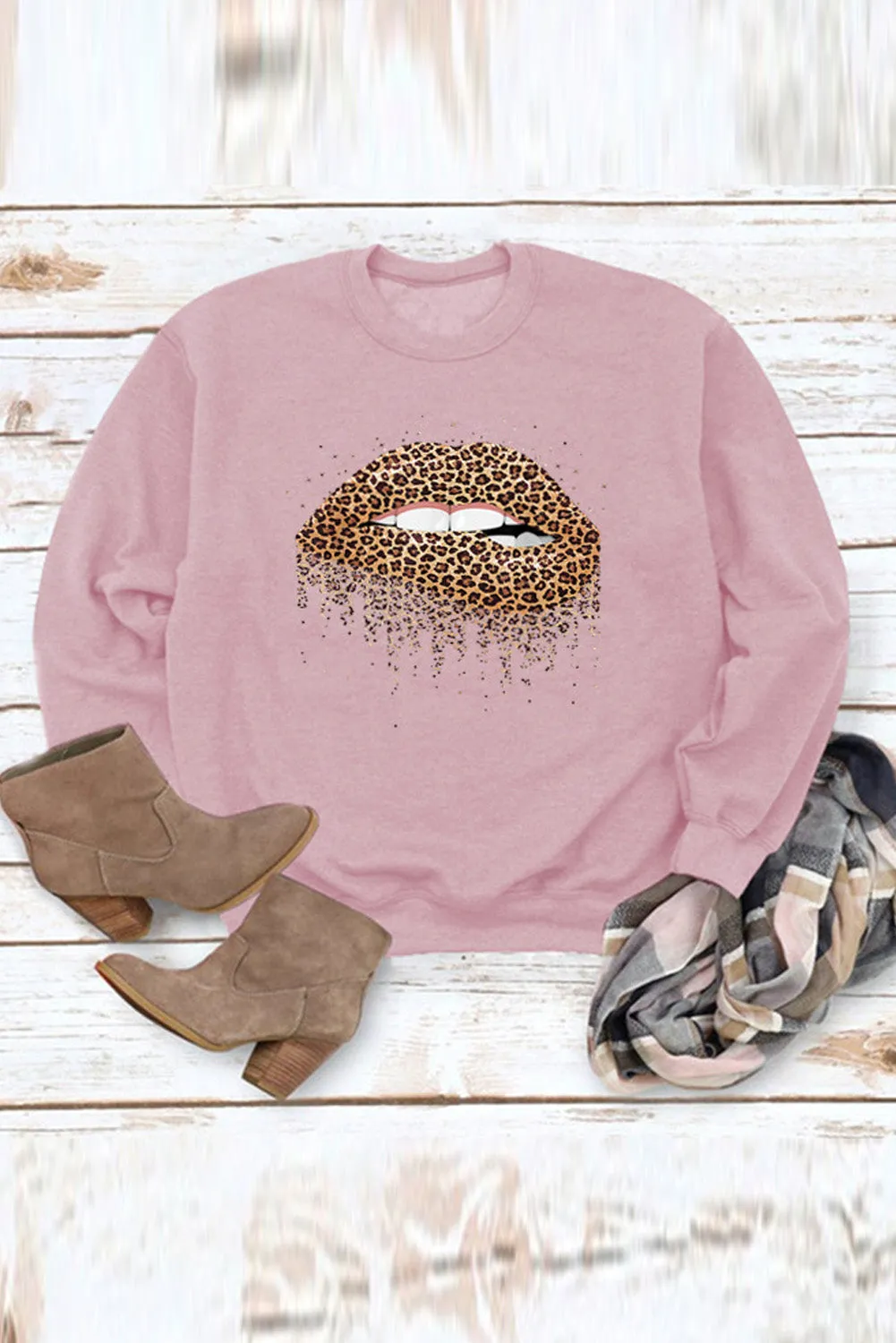 Crew Neck Leopard Lips Graphic Sweatshirt