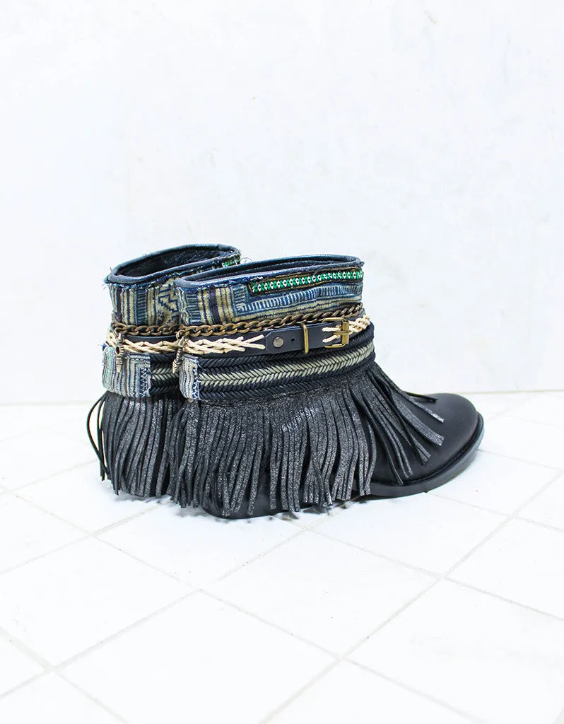 Custom Made Boho Boots in Black | SIZE 38