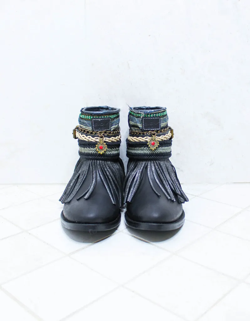 Custom Made Boho Boots in Black | SIZE 38