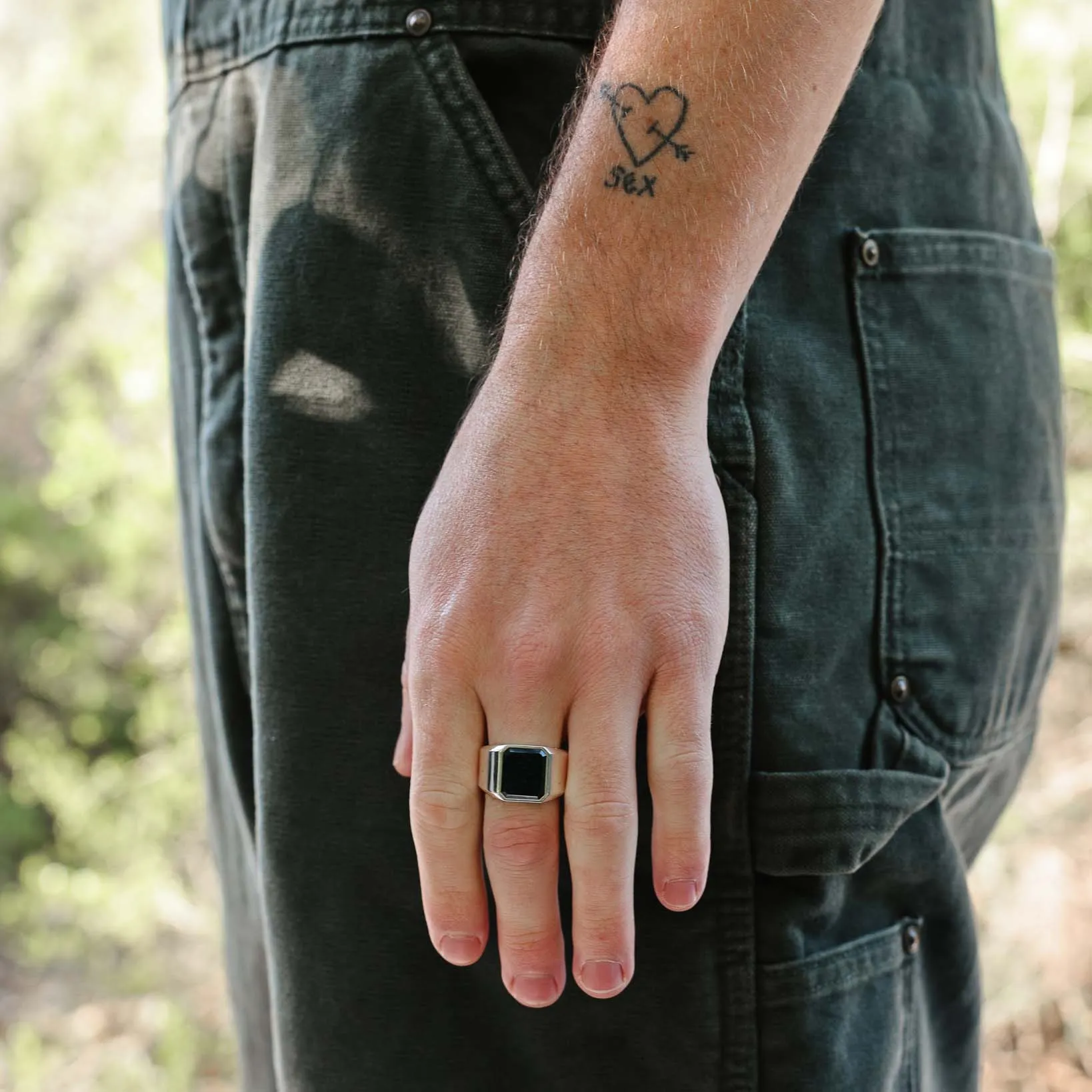 Cut-Corner Inlay Signet Ring, 16mm