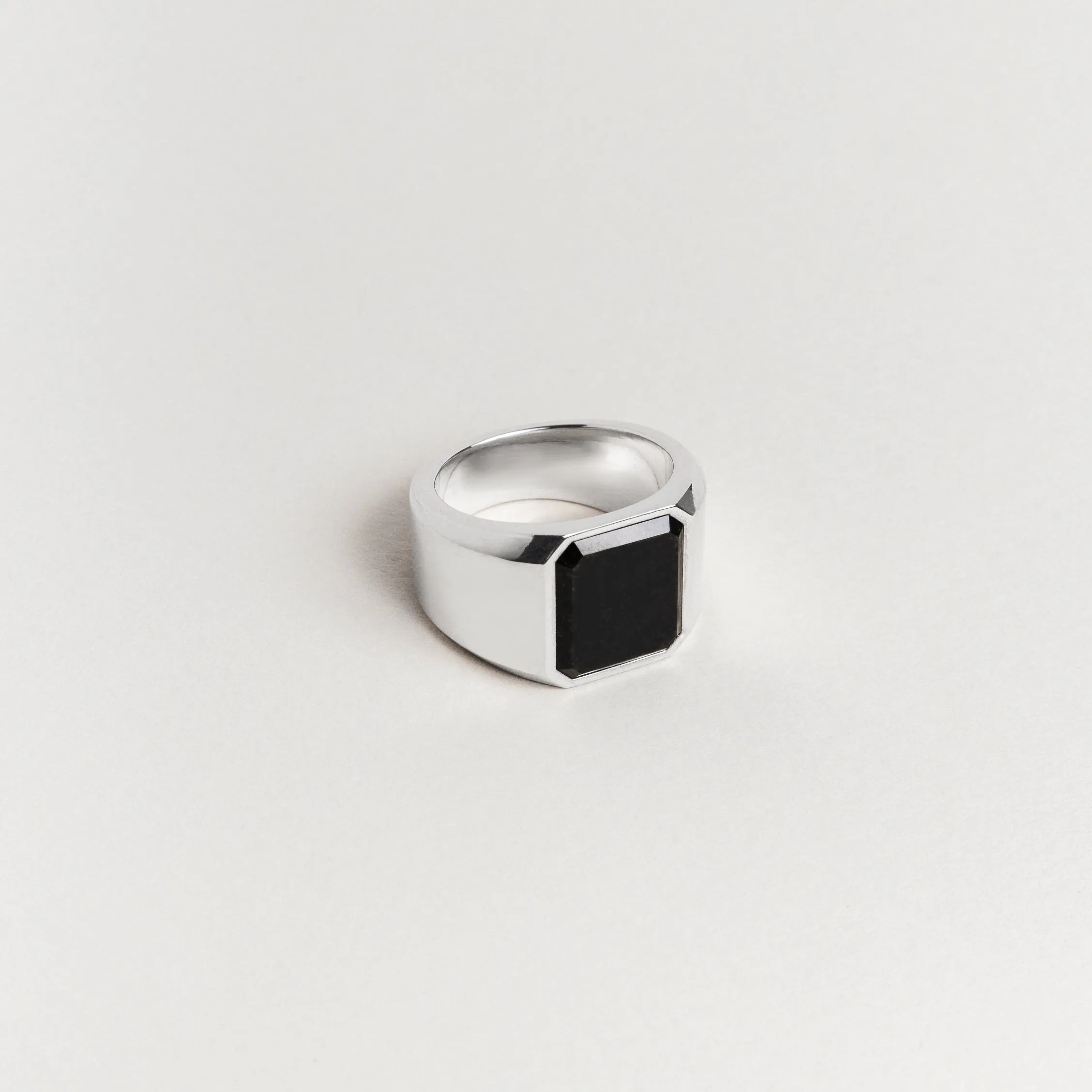 Cut-Corner Inlay Signet Ring, 16mm
