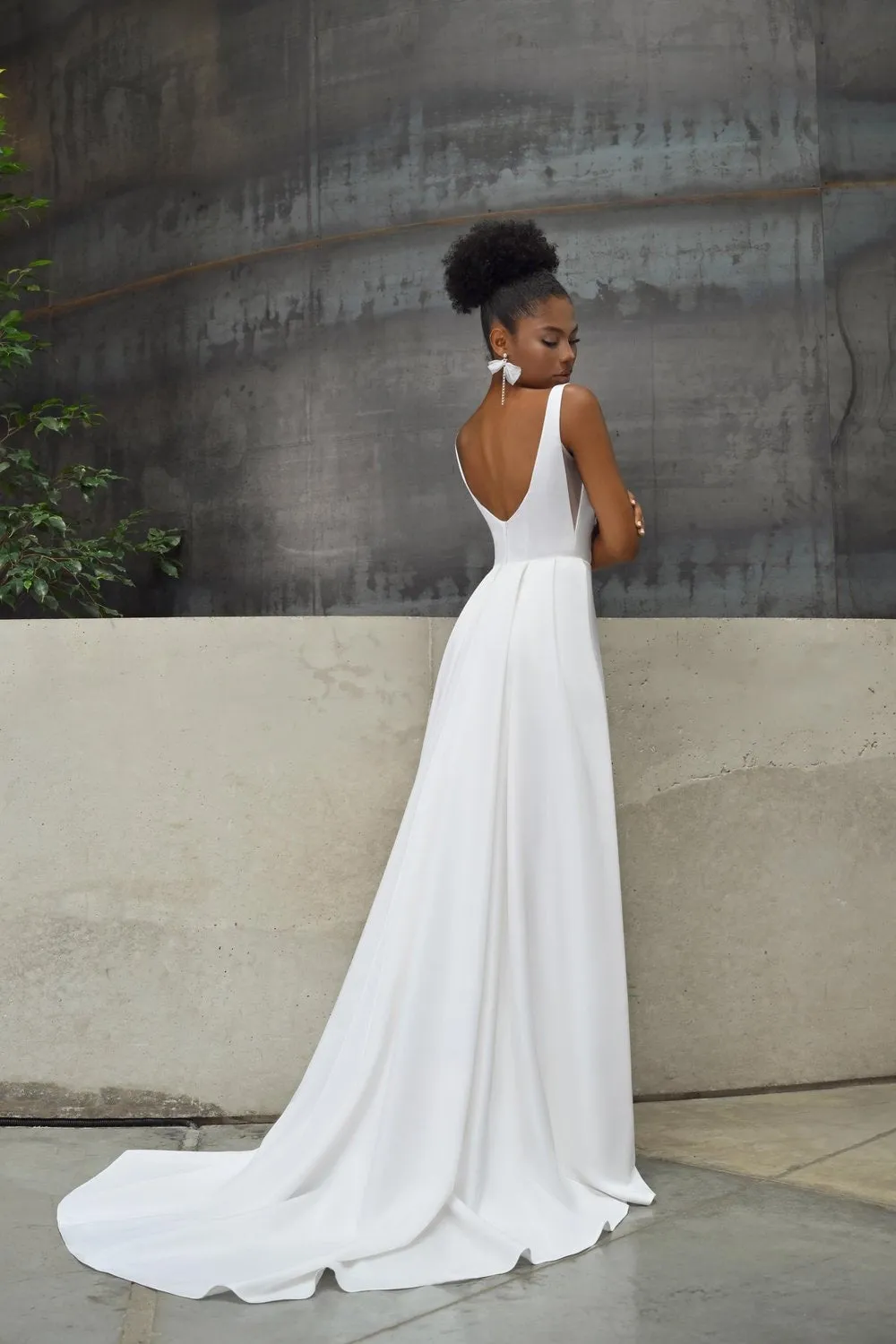 Djamina Size 10