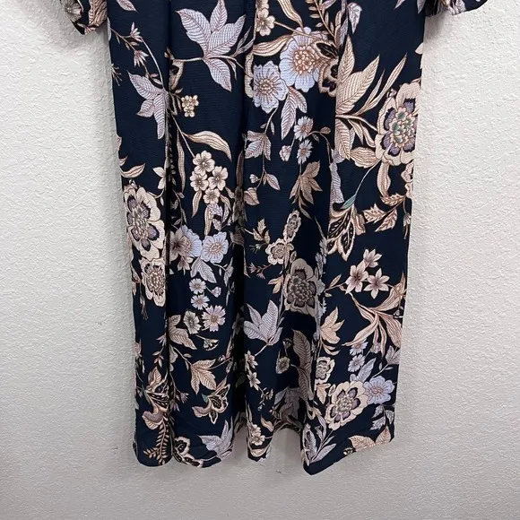 ELIZA J NAVY BLUE FLORAL PRINT 3/4 SLEEVE CREPE FIT &amp; FLARE MIDI DRESS Size 6