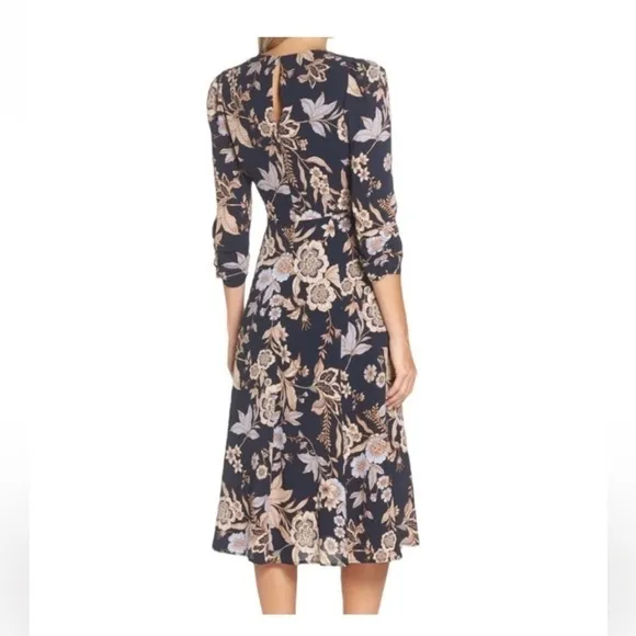 ELIZA J NAVY BLUE FLORAL PRINT 3/4 SLEEVE CREPE FIT &amp; FLARE MIDI DRESS Size 6