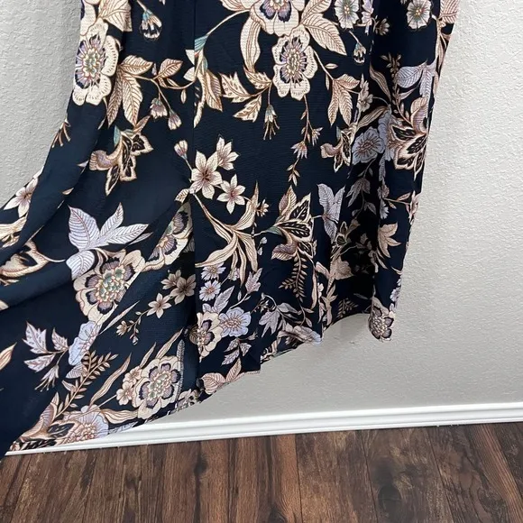 ELIZA J NAVY BLUE FLORAL PRINT 3/4 SLEEVE CREPE FIT &amp; FLARE MIDI DRESS Size 6
