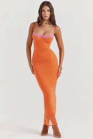 Form-Fitting Maxi Dress with Sweetheart Neckline