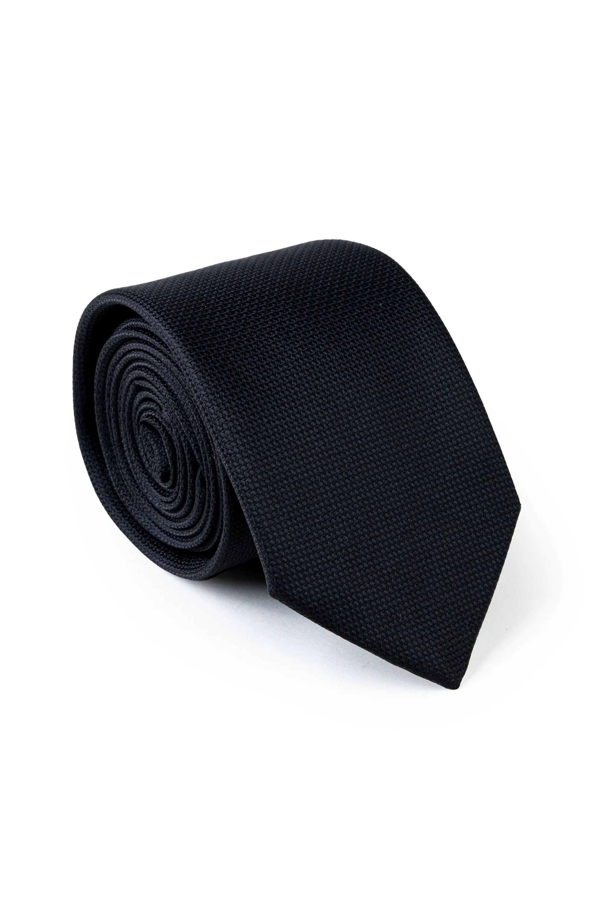 Formal Black Tie Loose