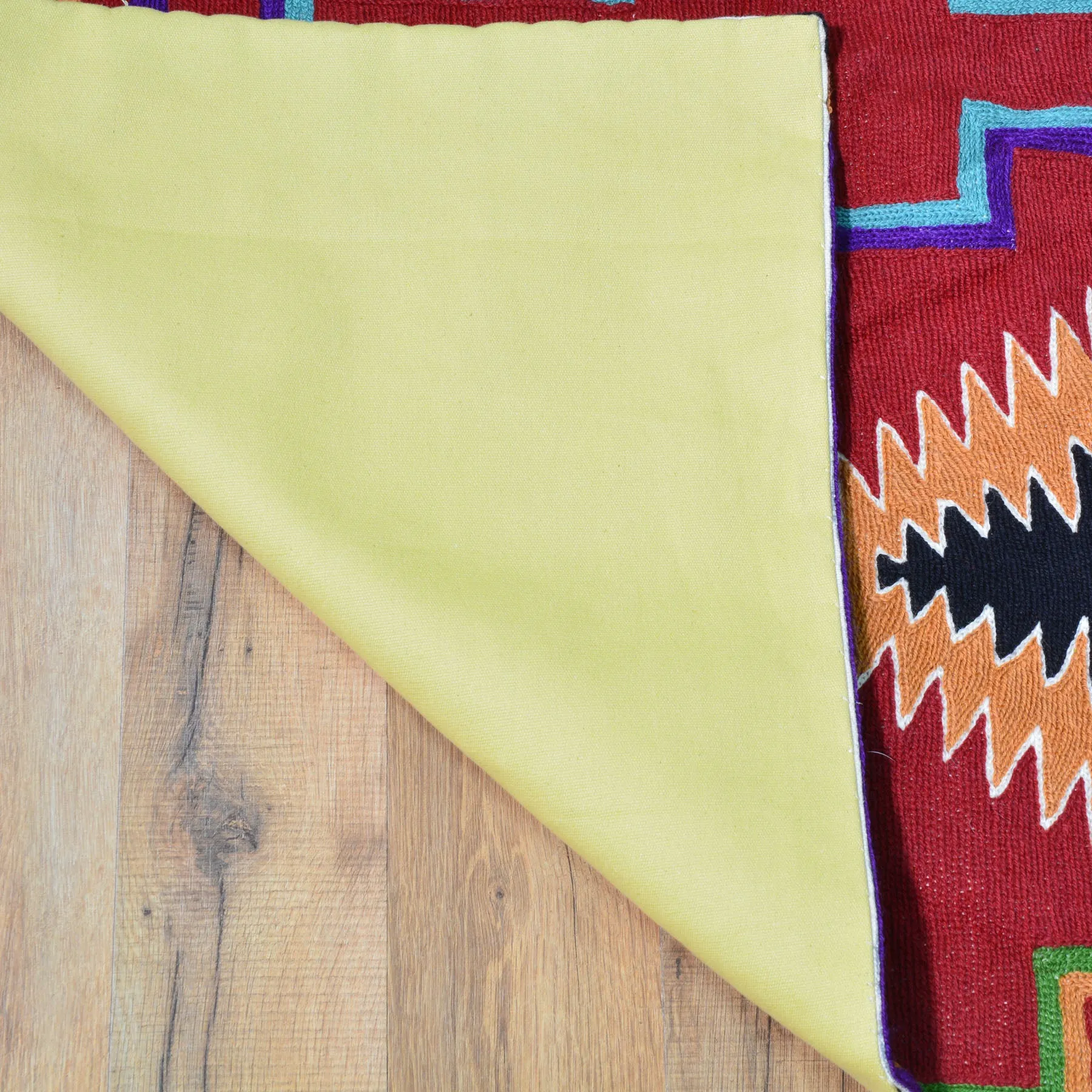 Hand-Woven Kashmiri Chain-Stitched Handmade Wool Rug (Size 3.0 X 4.11) Cwral-9279
