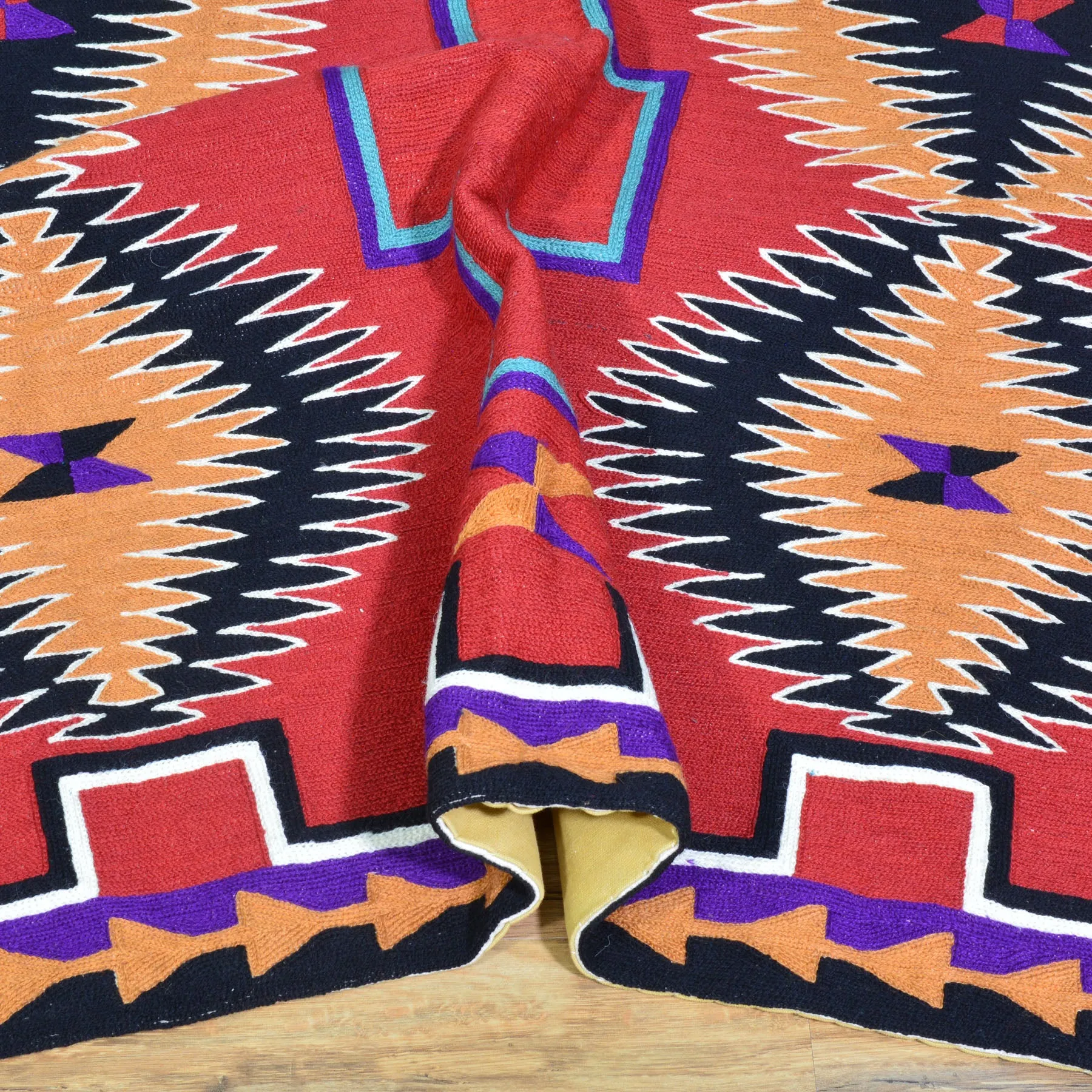 Hand-Woven Kashmiri Chain-Stitched Handmade Wool Rug (Size 4.0 X 5.11) Cwral-9282