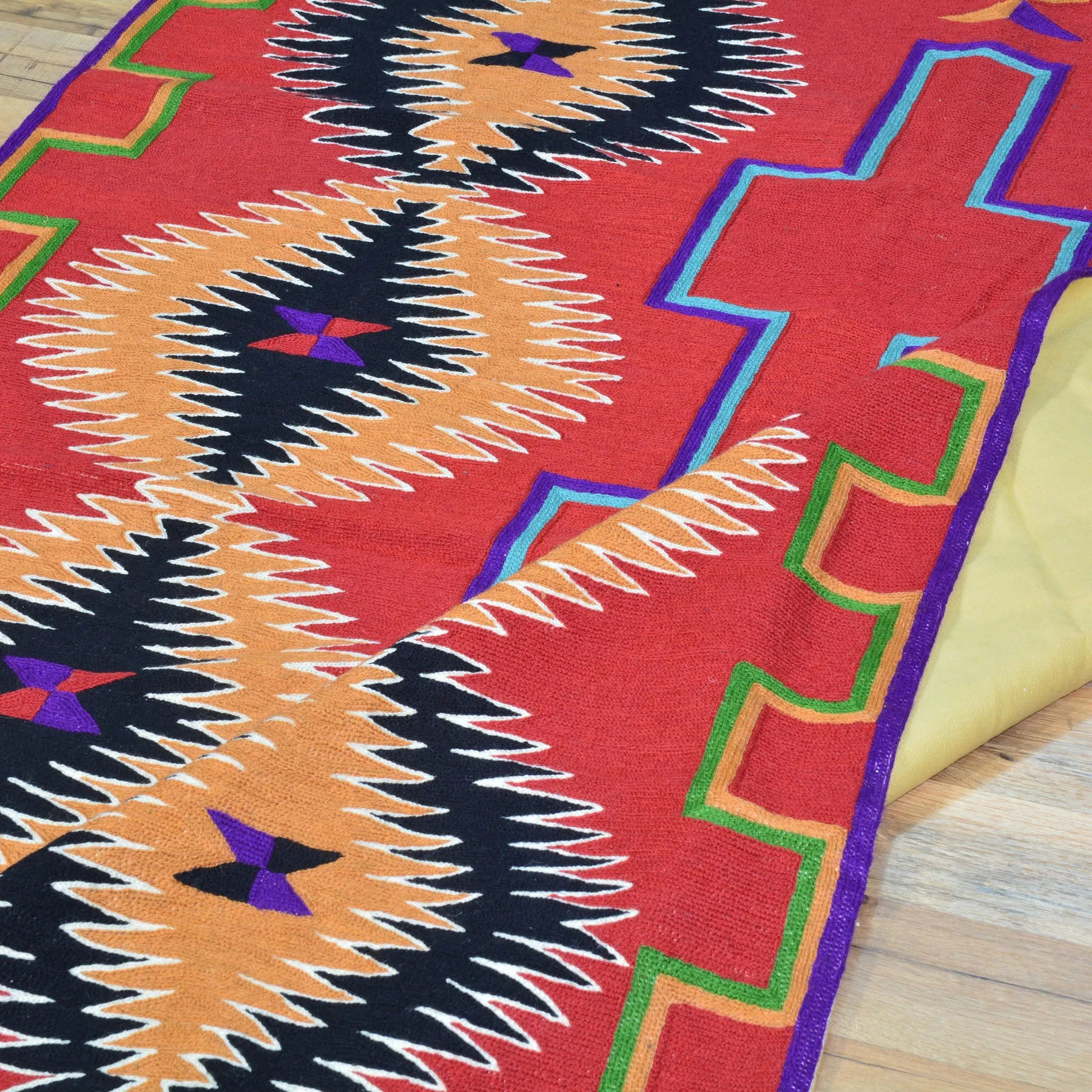 Hand-Woven Kashmiri Chain-Stitched Handmade Wool Rug (Size 4.0 X 5.11) Cwral-9282