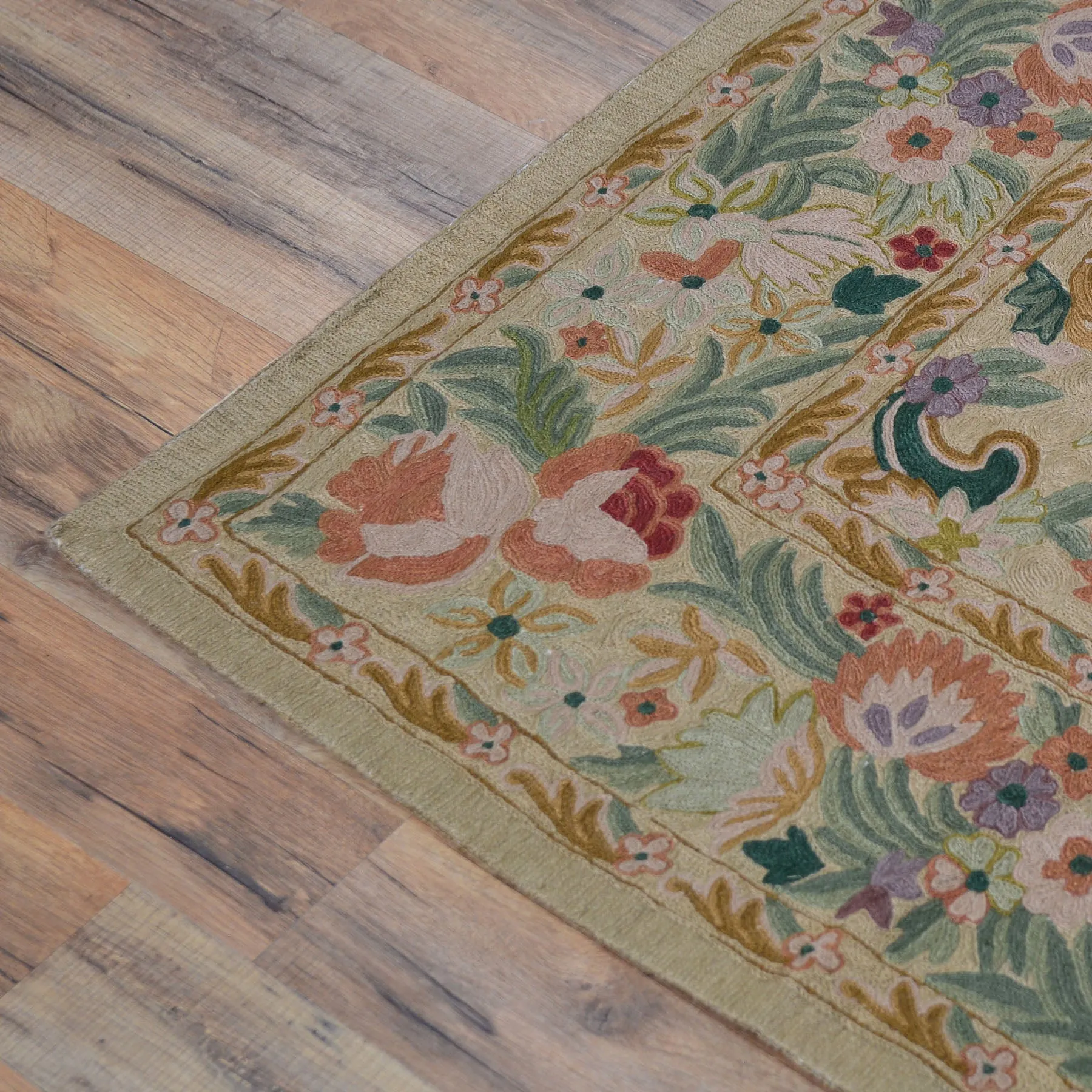 Hand-Woven Oriental Kashmiri Chain-Stitched Handmade Wool Rug (Size 5.11 X 9.1) Cwrsf-969
