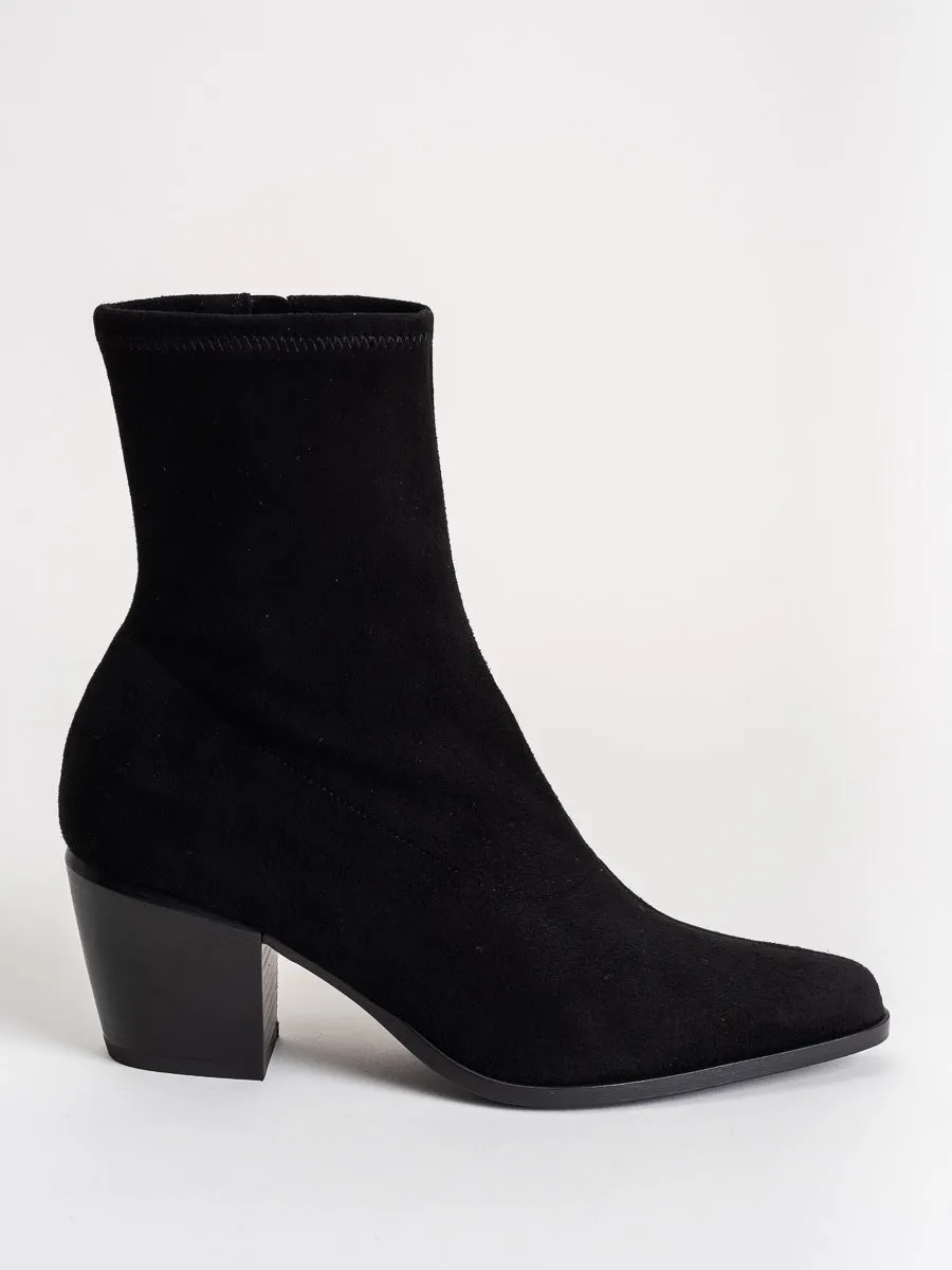 hayek boot