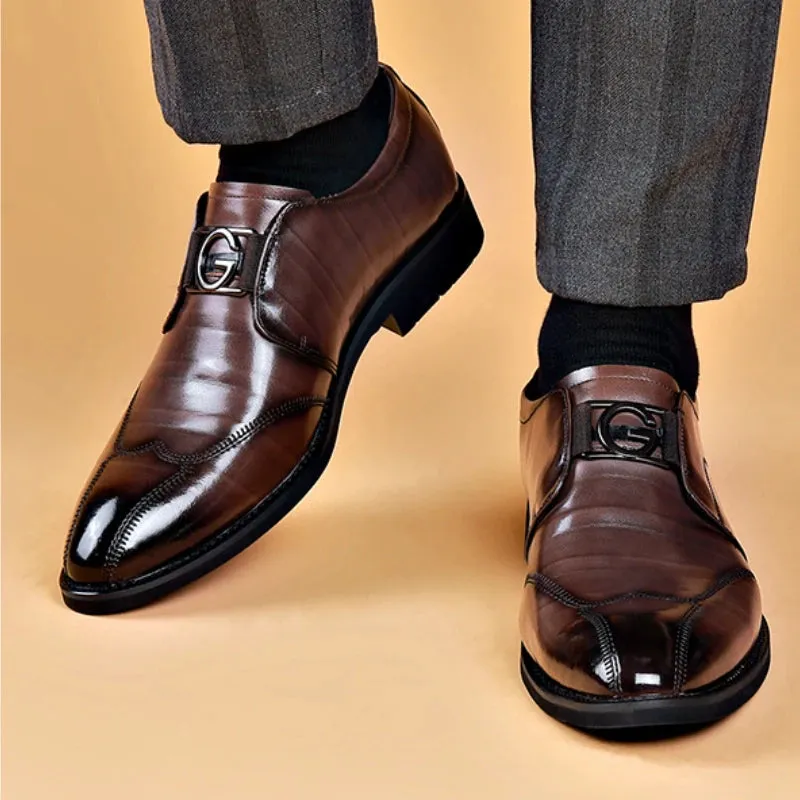 Herren Freizeit-Business-Schuhe mit metallischer Dekoration