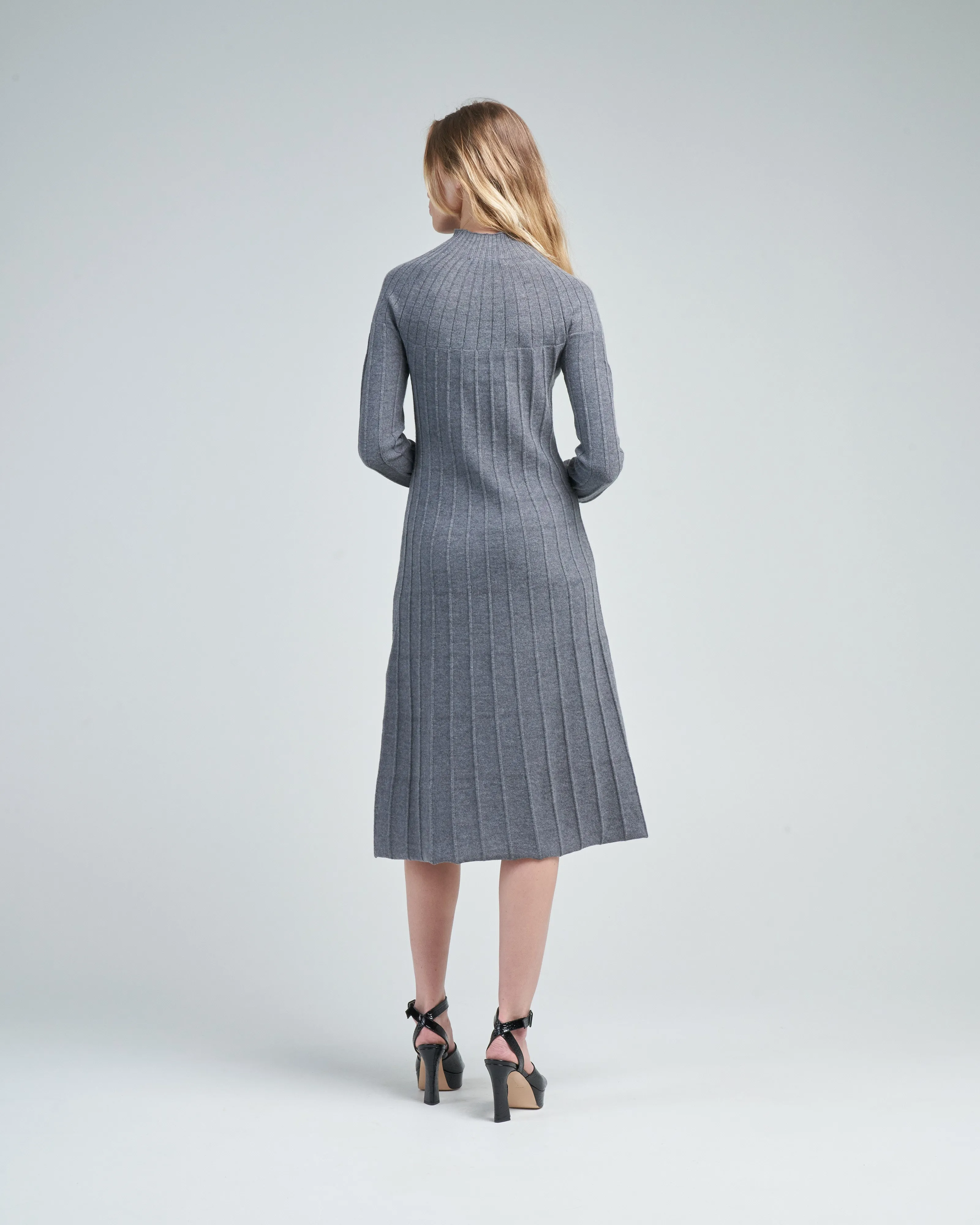 knit long sleeve dress