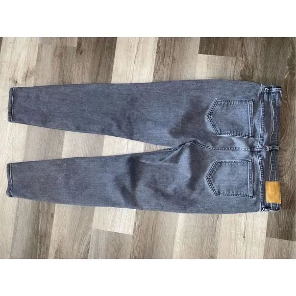 Lafayette 148 &quot;L148 DENIM MERCER SKINNY JEAN&quot; in Gray, Size 12 / 31, MSRP $498