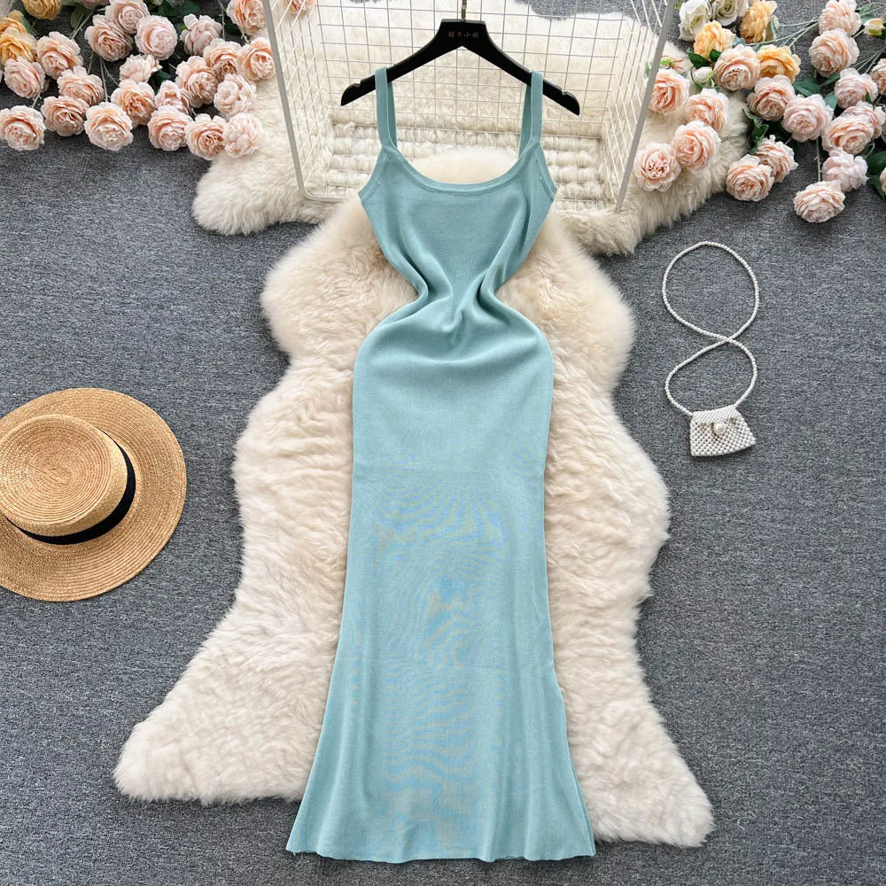 Light Luxury High-Grade Spaghetti Straps Knitted Dress for Women Summer Minimalist Solid Color Slim Fit Niche Chic Gold Temperament Dress