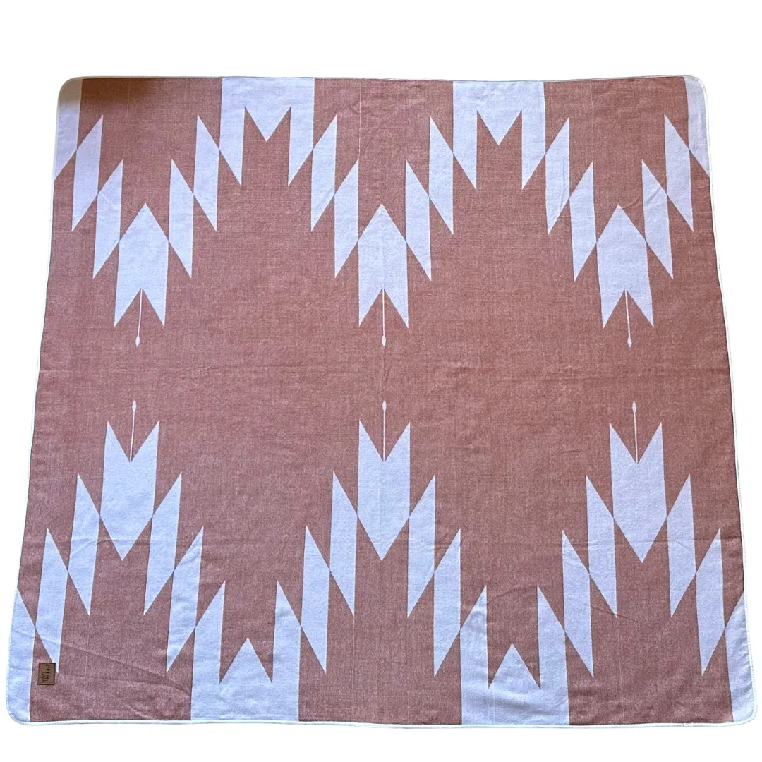 Loja Aztec Reversible Blanket