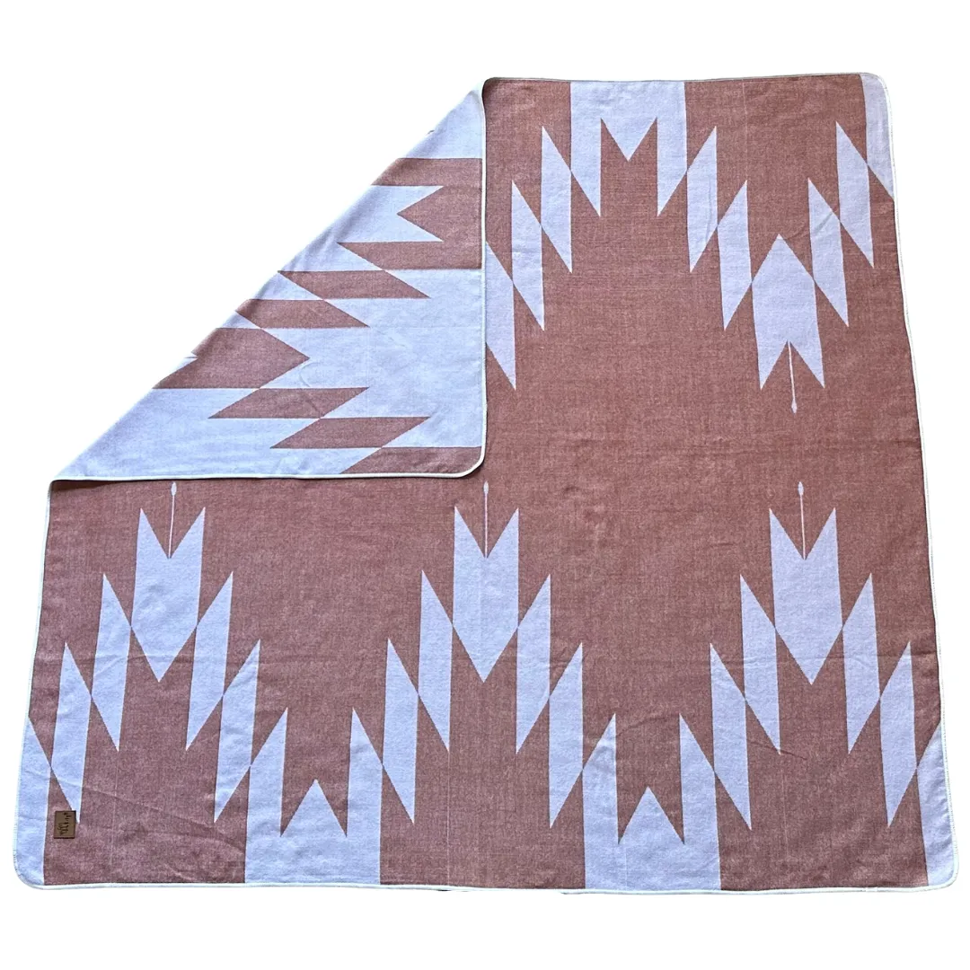 Loja Aztec Reversible Blanket