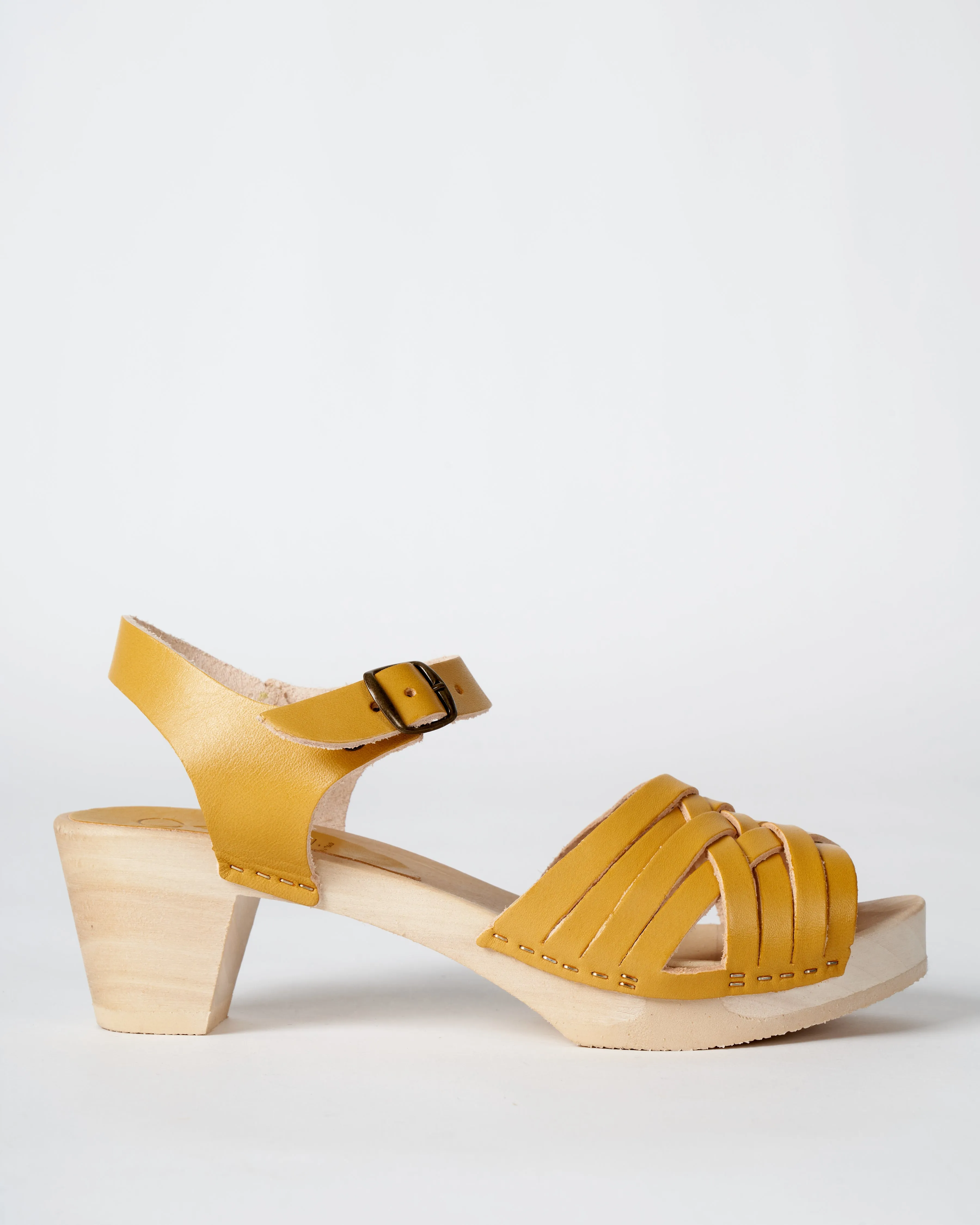 low heel clog - vegetal dyed leather juane