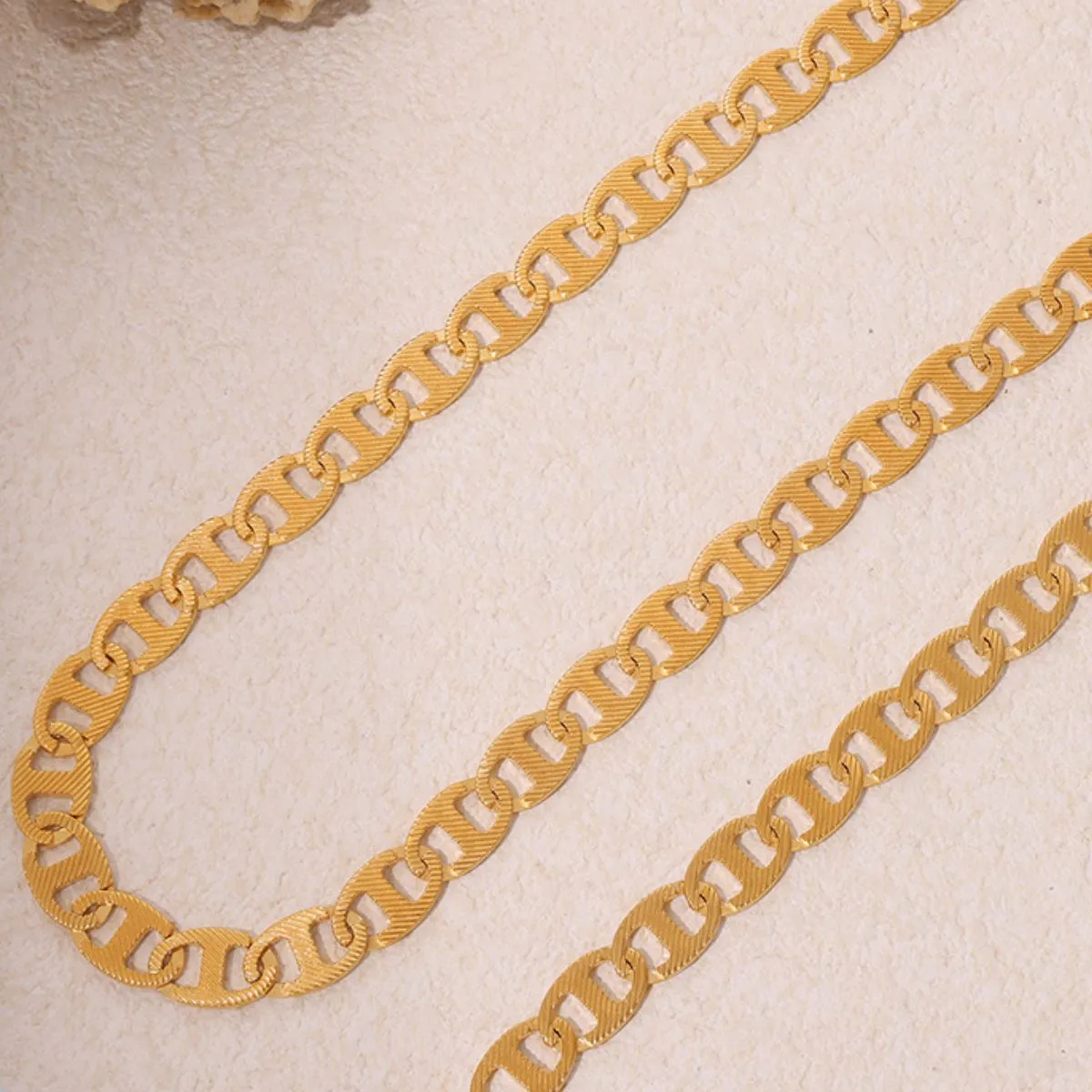 Luxe Gold Chain Necklace