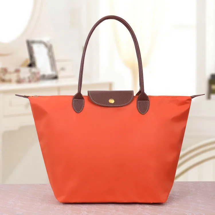 Luxe Oxford Shoulder Bag – Elegance and Functionality for Every Occasion