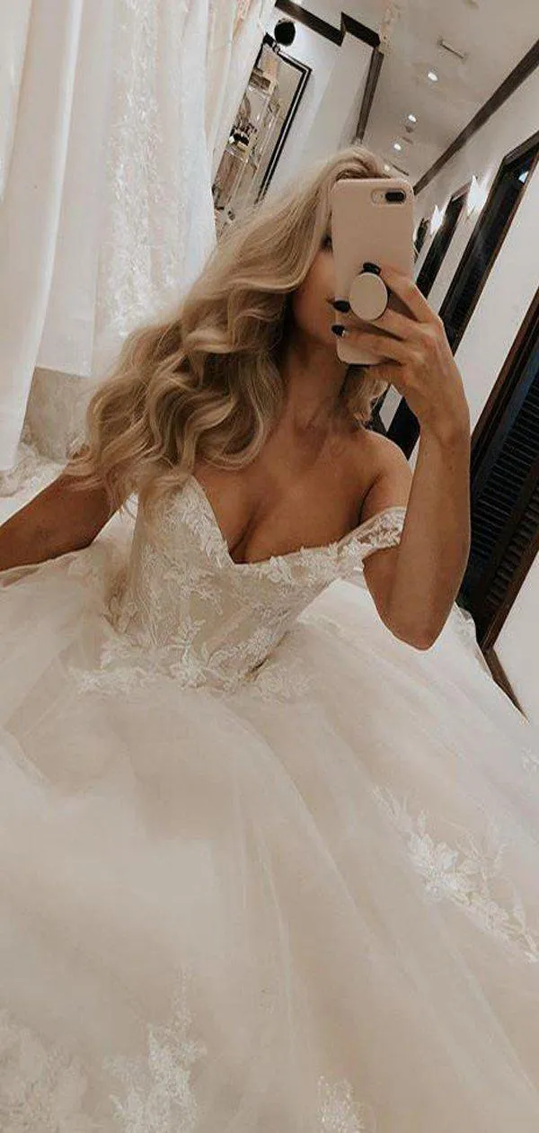 Luxury A-line Lace Off the Shoulder Vintage Long Wedding Dresses, WD0611